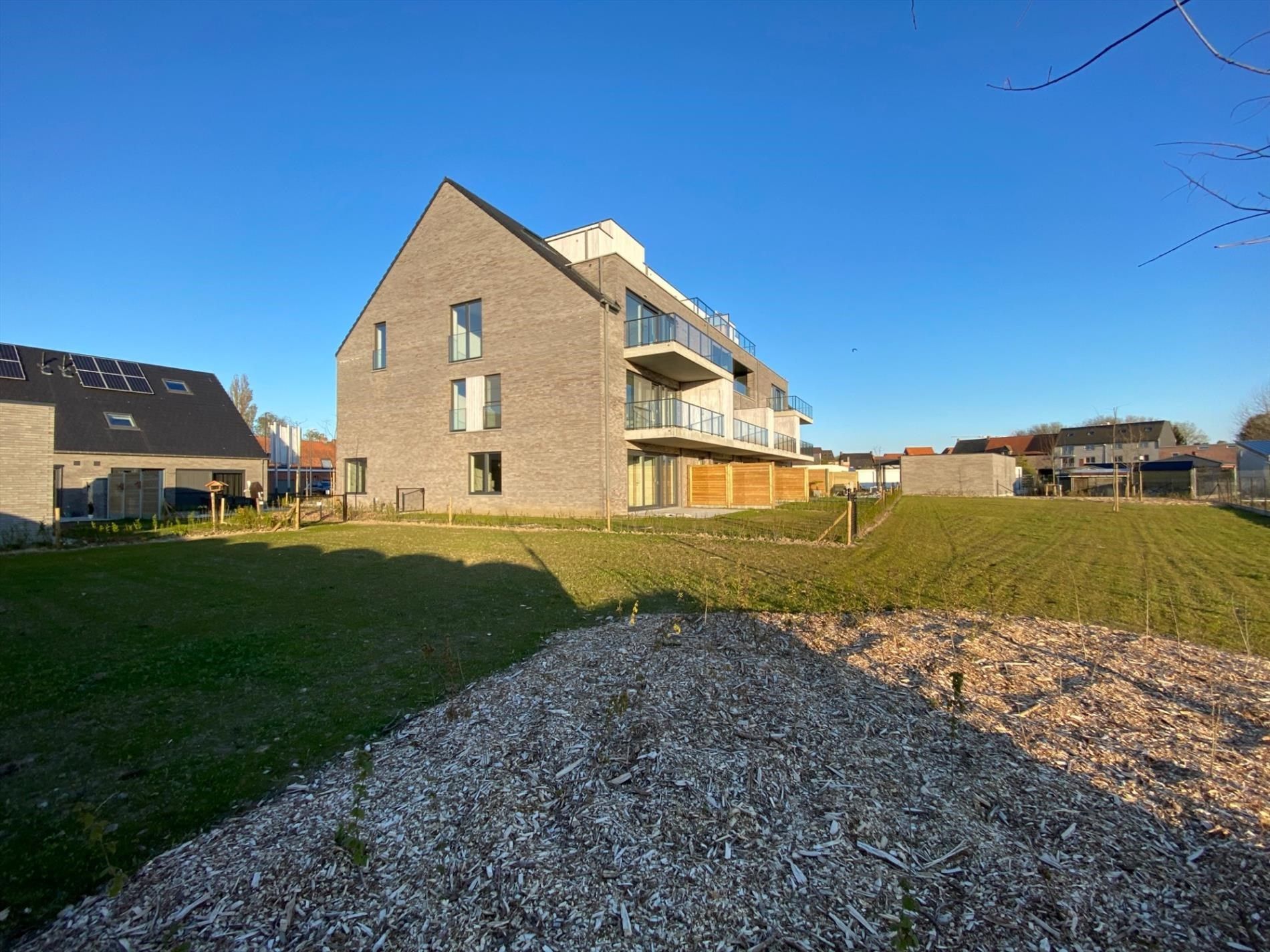 Prachtig nieuwbouwappartement met 2 slaapkamers te Poelkapelle  foto 2