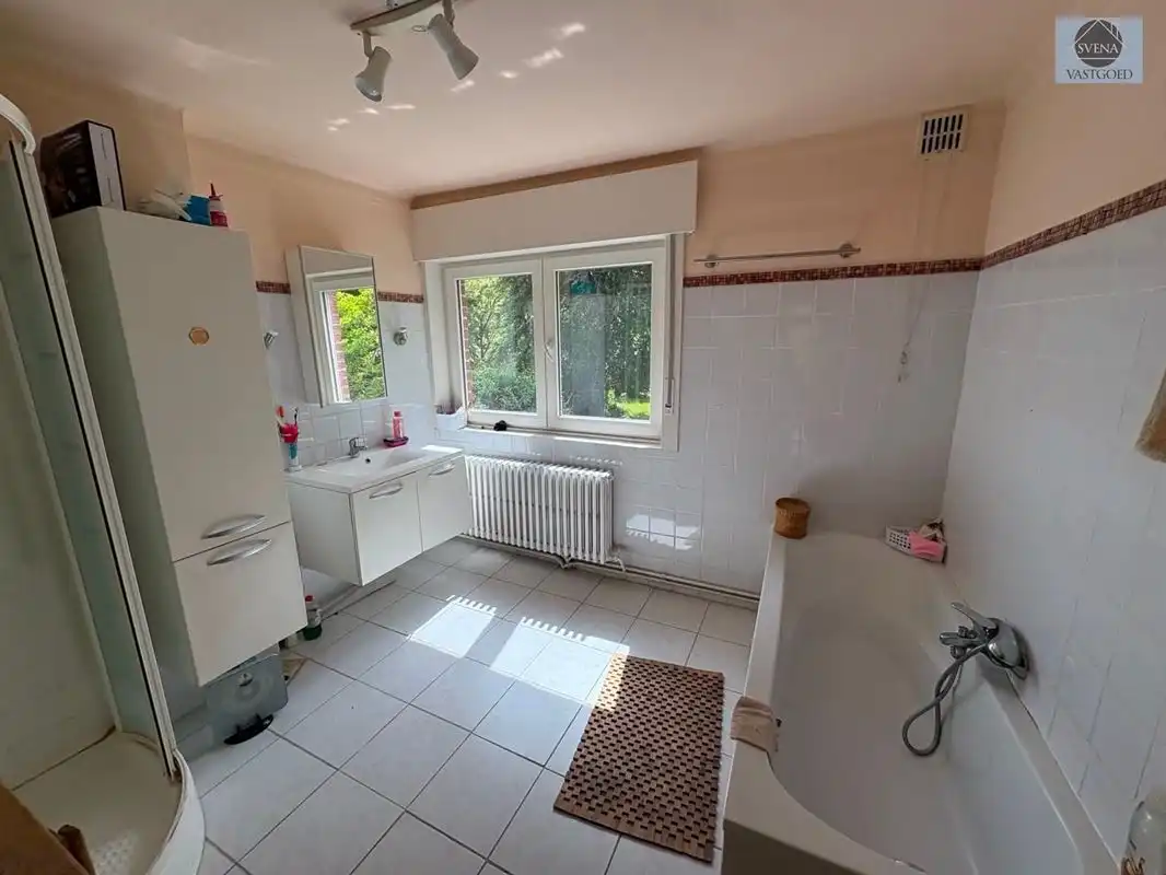 ZEER LEUKE OPEN BEBOUWING MET 7 KAMERS foto 12