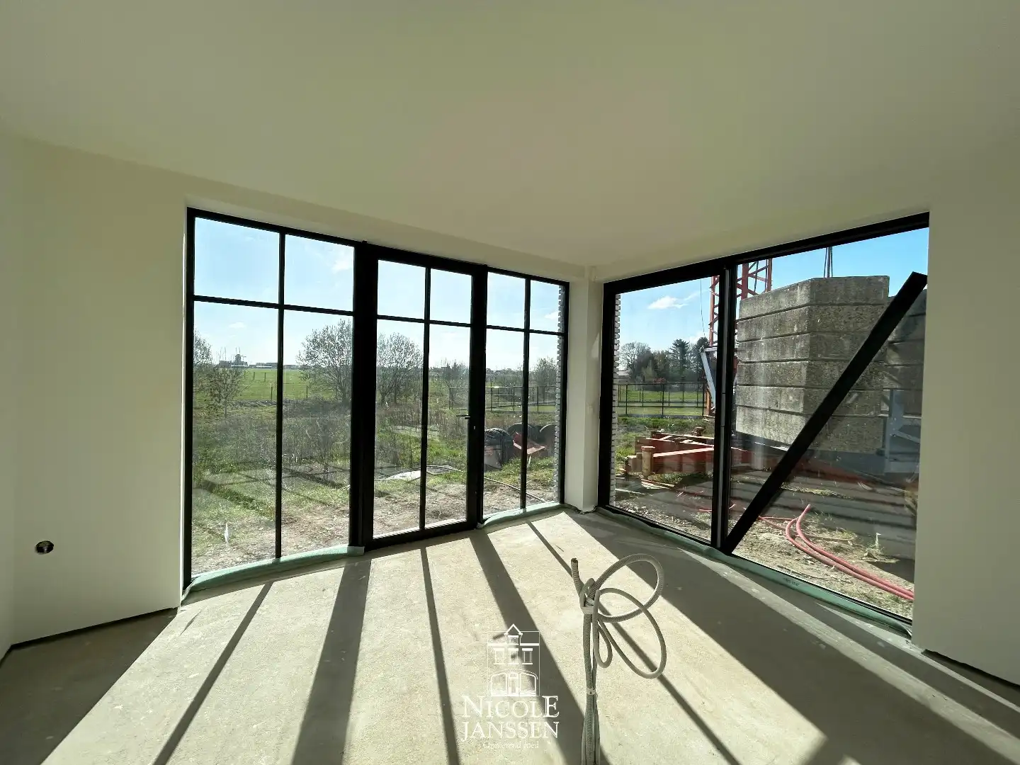 Vrijstaande nieuwbouwwoning (casco plus) foto 3