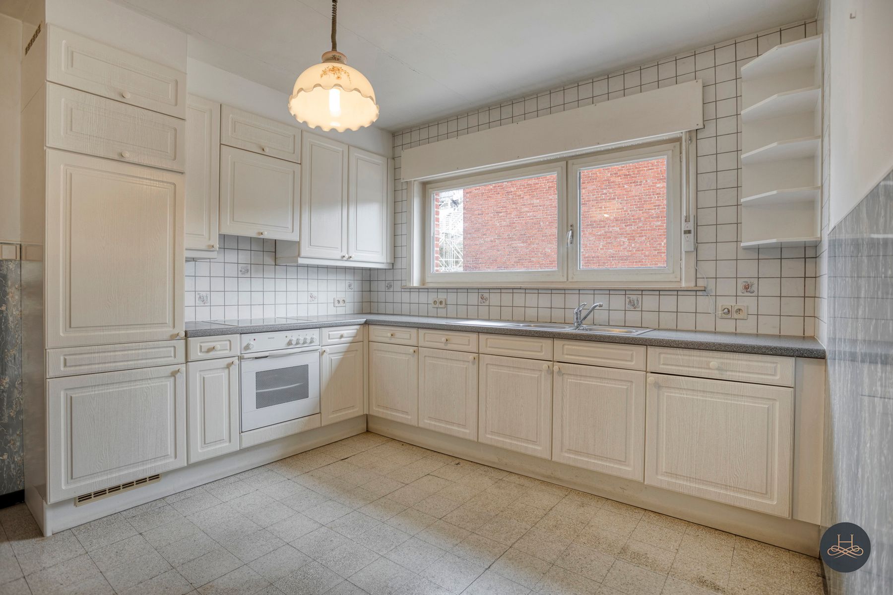 Te vernieuwen woning vlak bij station Wezemaal foto 10