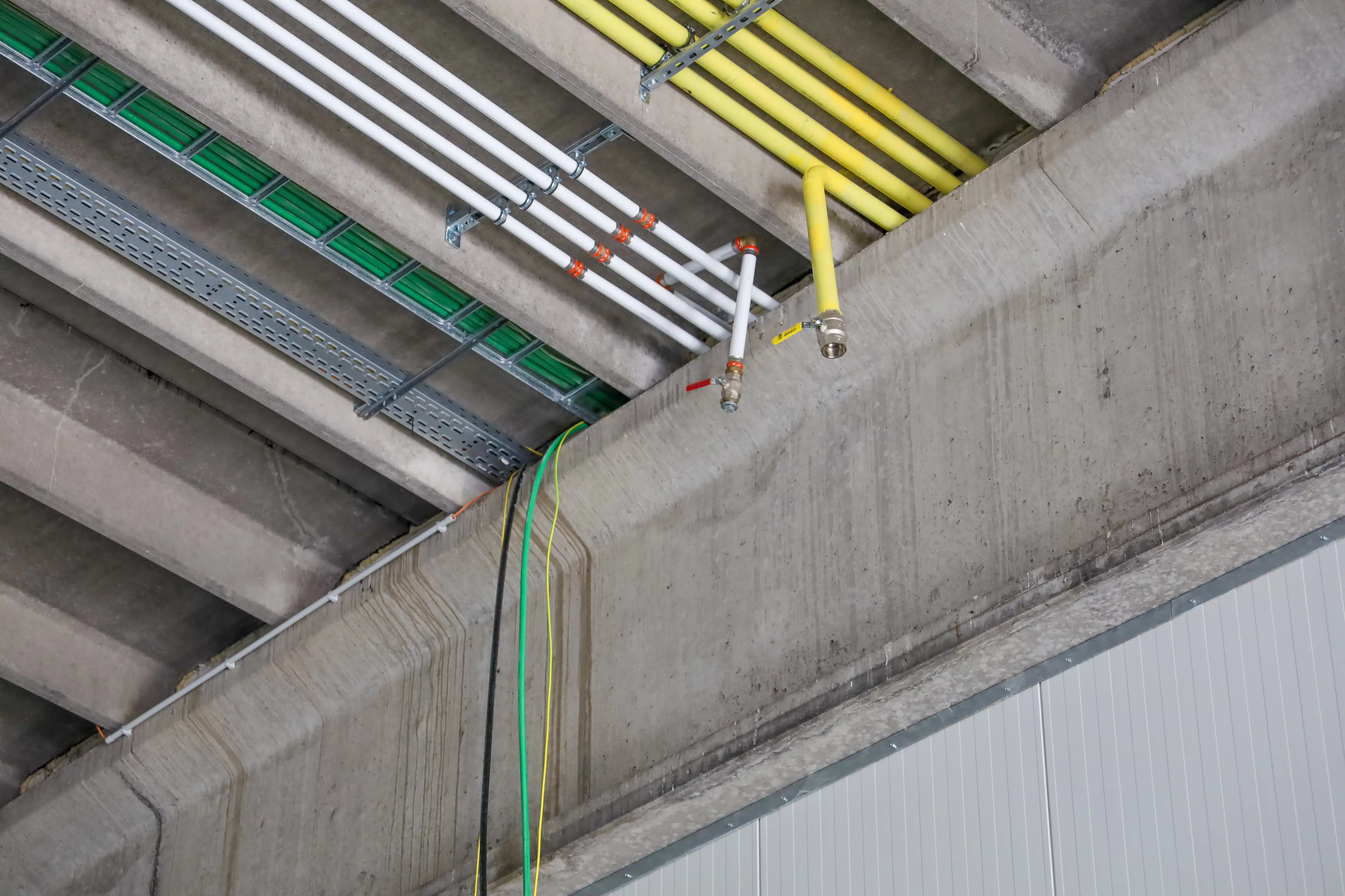 Bedrijfsverzamelgebouw Den Tuft foto 6