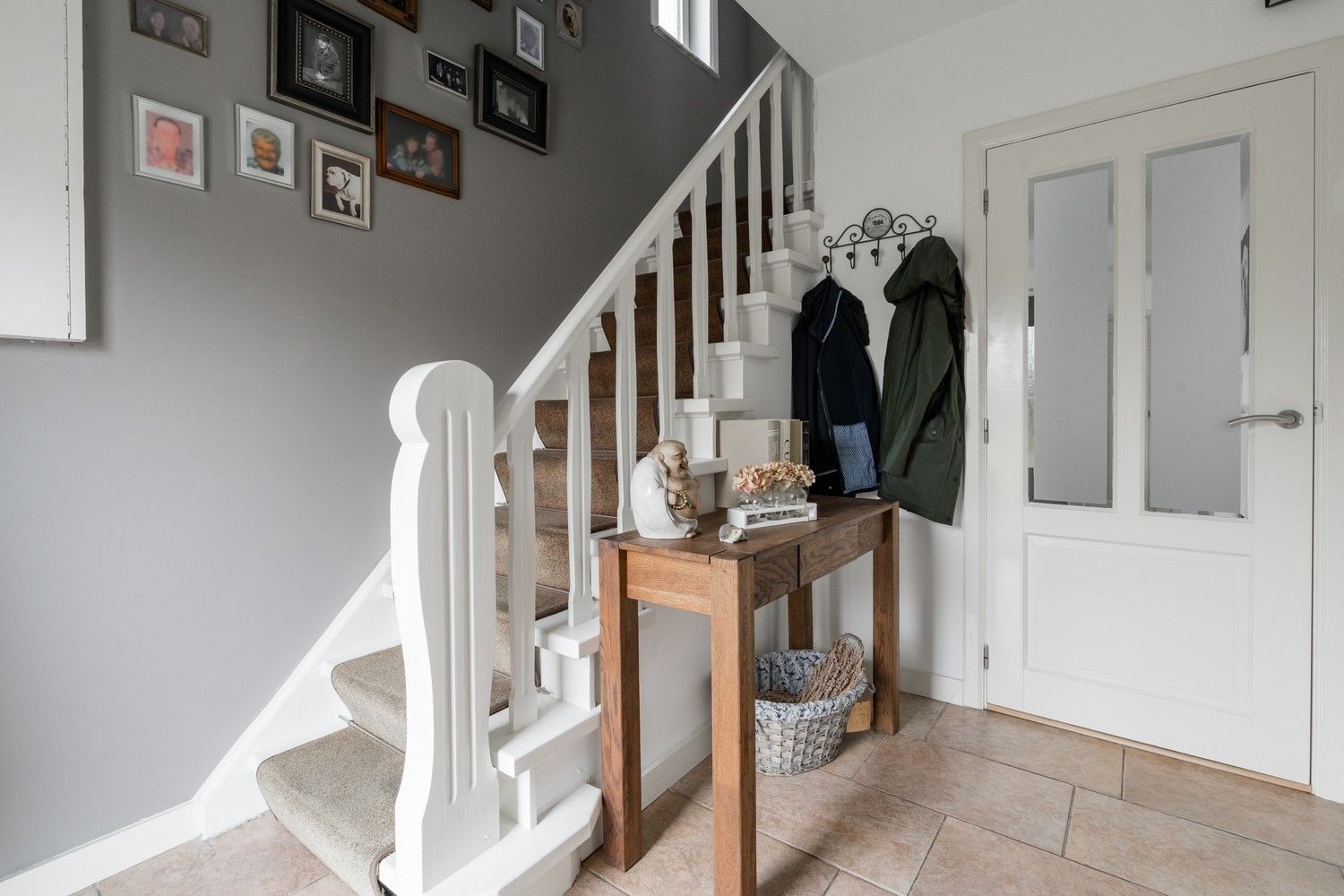 Vrijstaande woning met prachtig uitzicht op weilanden, rustige ligging nabij de Nederlandse grens! foto 3