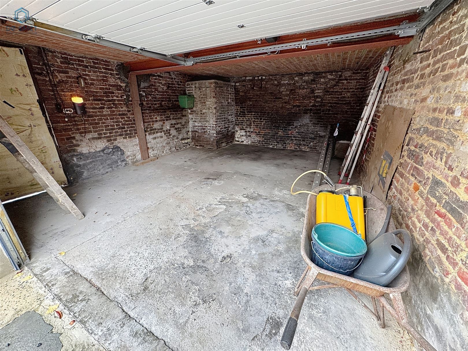 Charmante te renoveren gezinswoning met 4 slaapkamers, garage en grote tuin rustige ligging in Viane foto 20