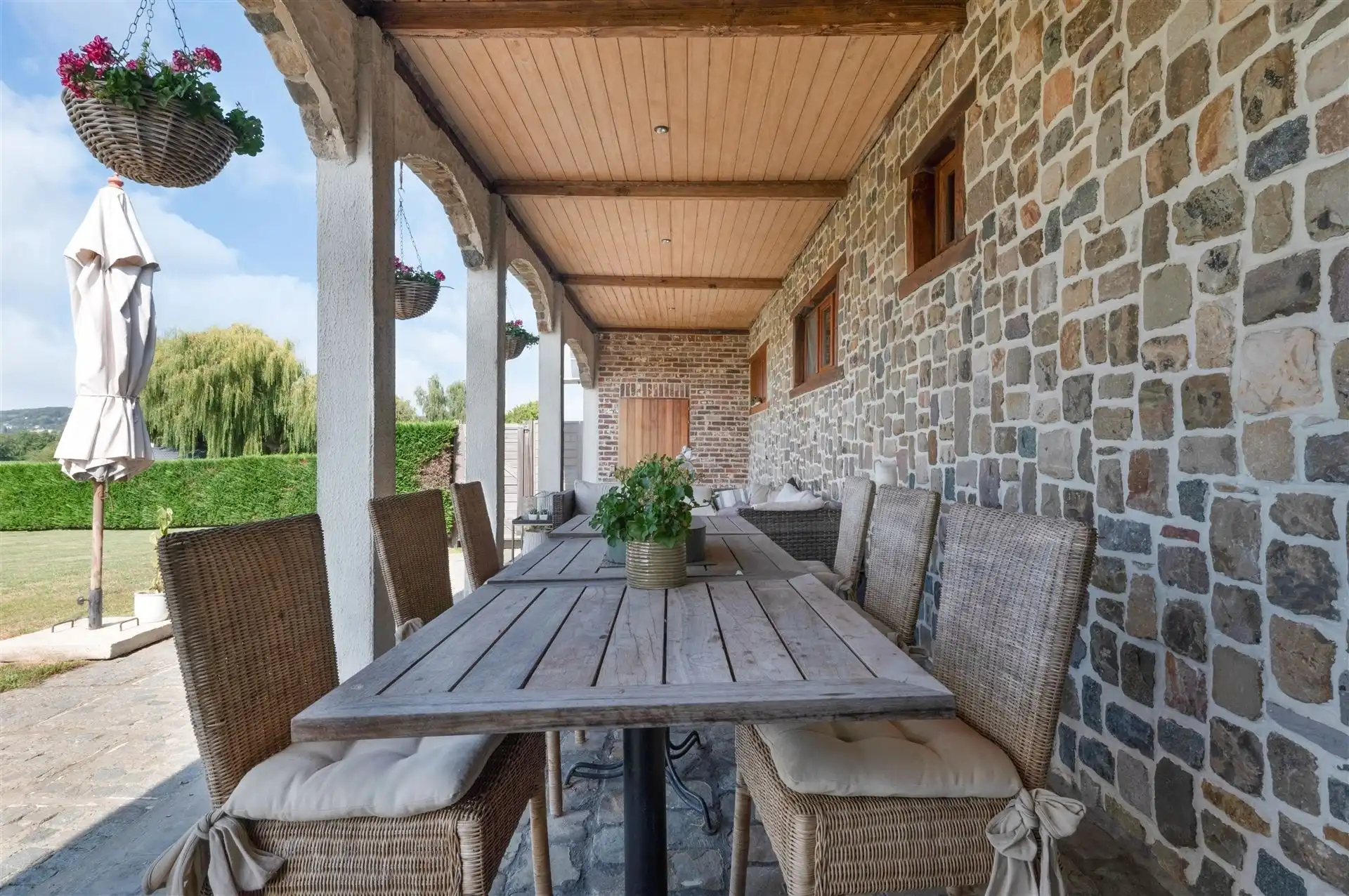 Handelspand mét instapklare villa én ruime parking foto 18