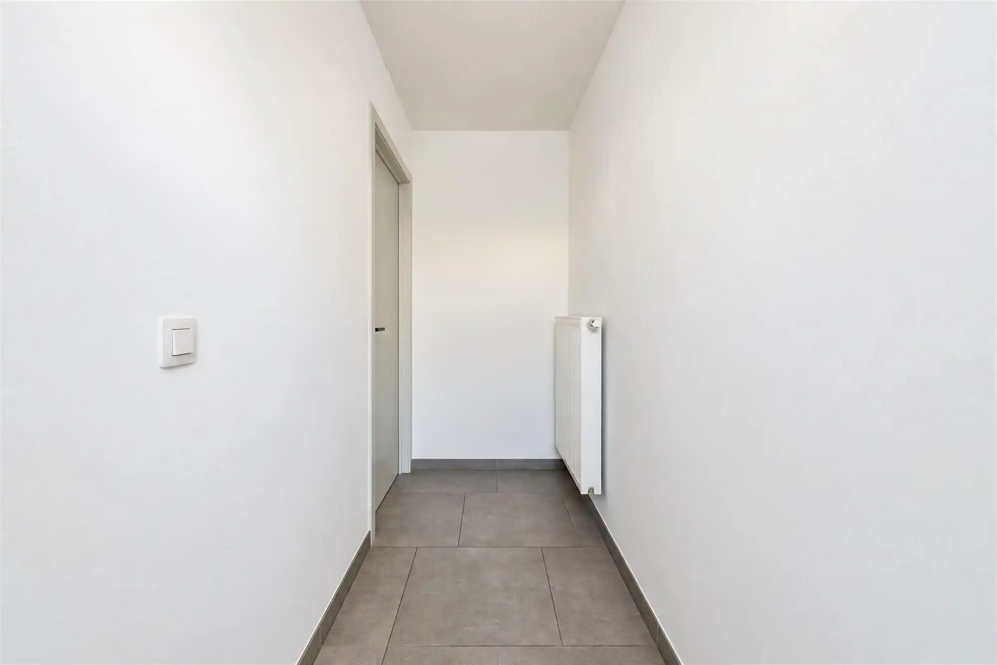 Ruime, instapklare woning met 5 slaapkamers en 2 badkamers  foto 4