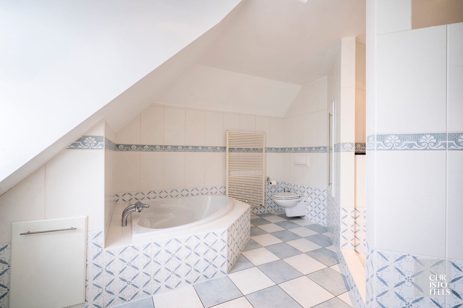 Riante villa (481 m²) met vrij zicht op een perceel van 25a67ca foto 20