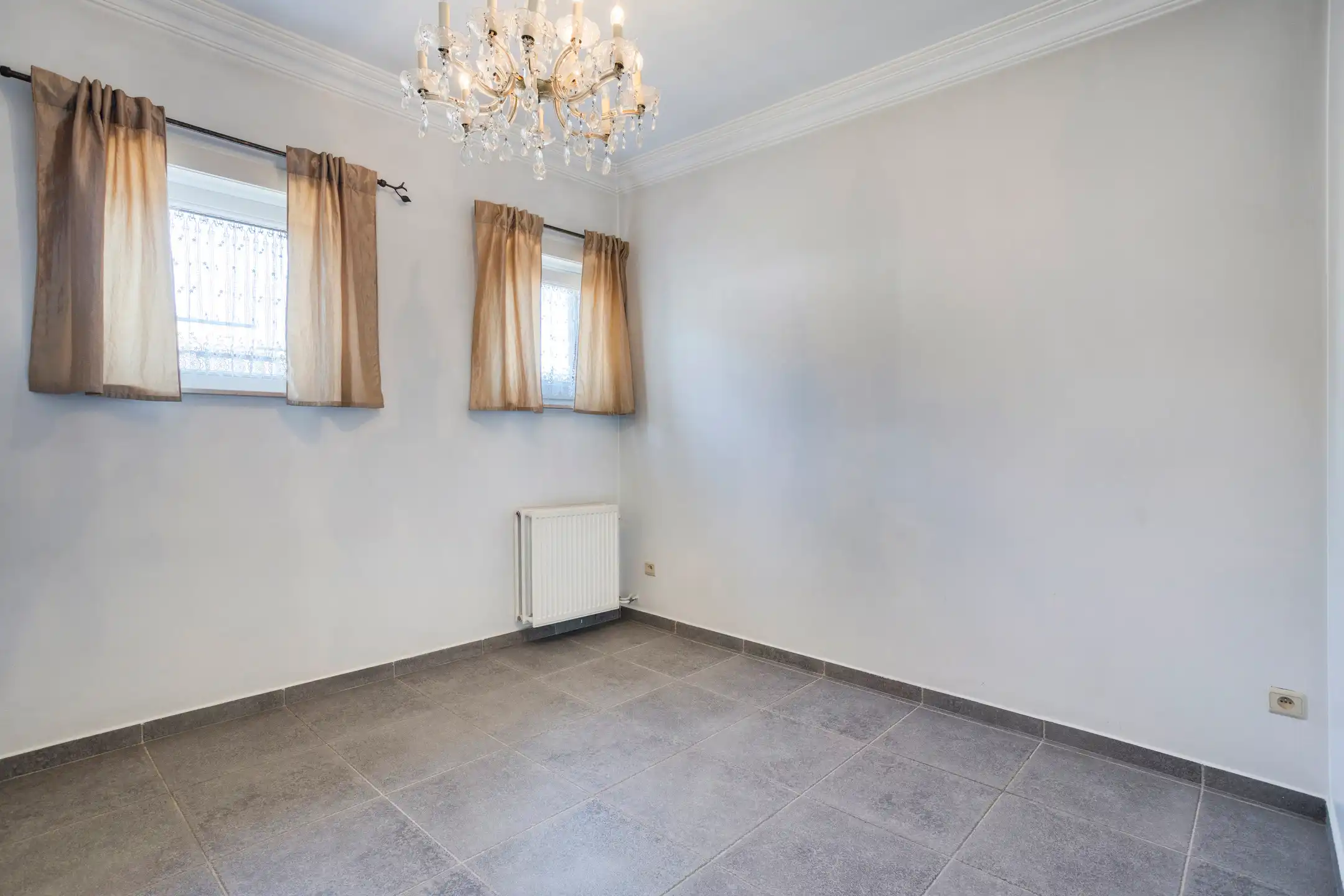 Gerenoveerde gelijkvloerse woning te Assebroek foto 15