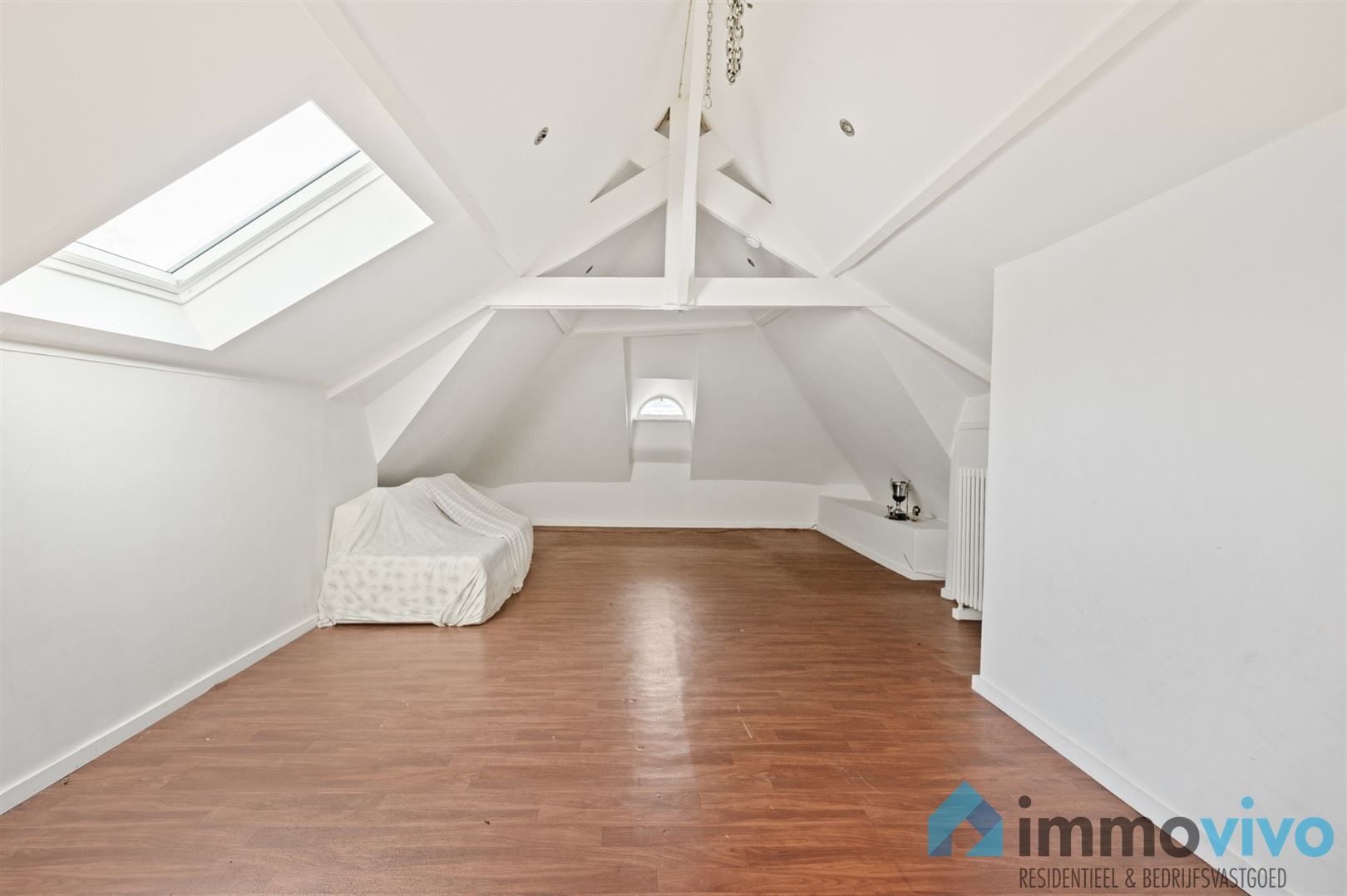 Karaktervolle rietgedekte villa op 1.120 m² met 5 slaapkamers en badkamers (475 m² bewoonbaar!) foto 28