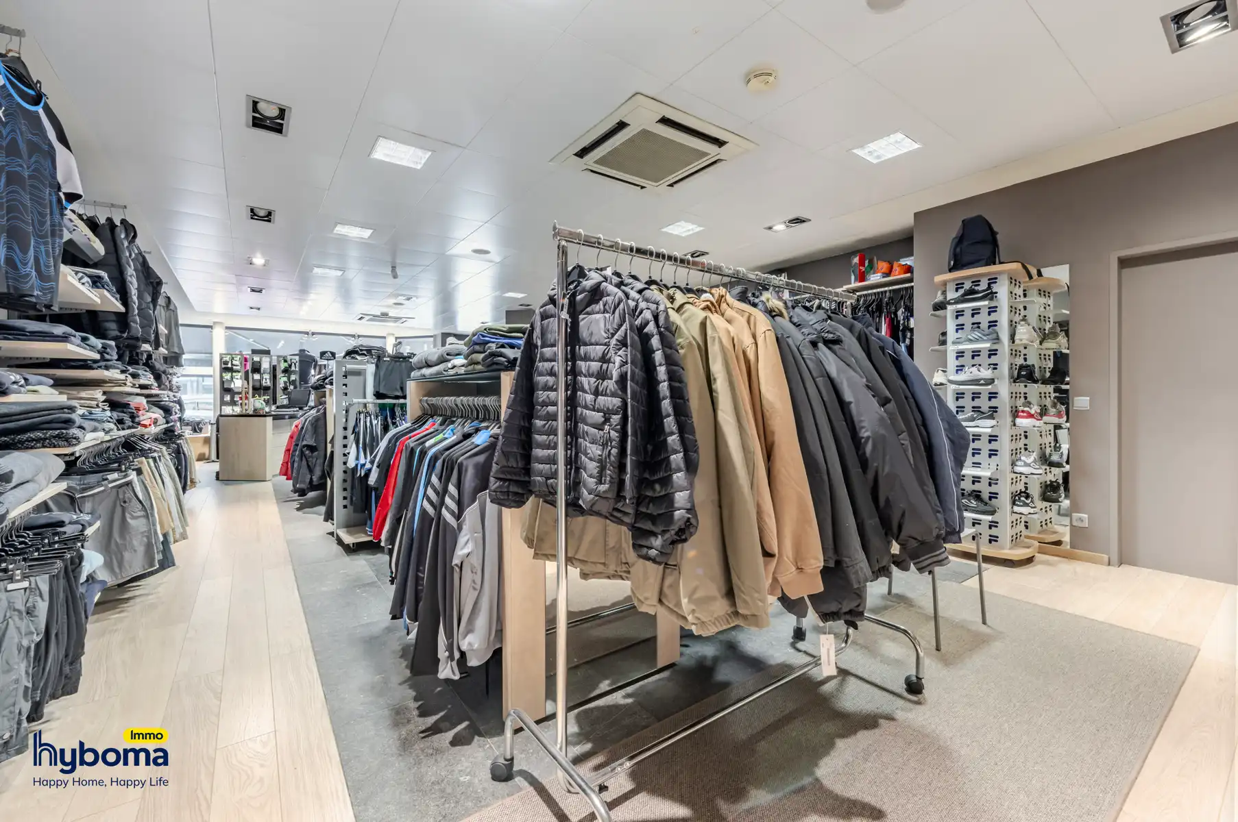 Instapklare woning met handelsruimte in centrum Kortemark foto 15