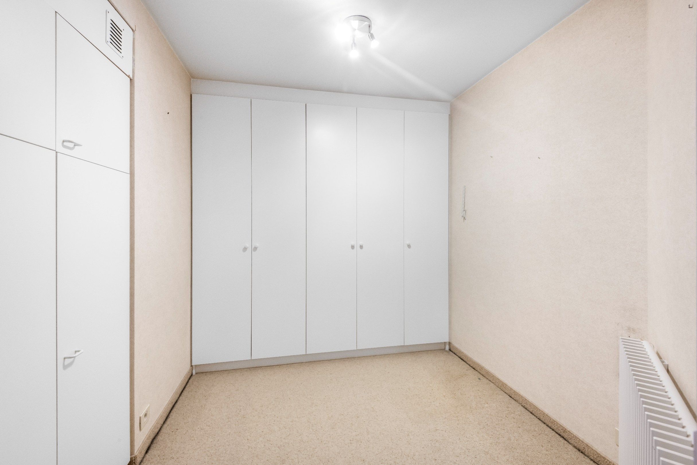 Zuid-west gericht appartement met open zicht over het Zegemeer. Inclusief garagebox en parkeerplaats GLV foto 14