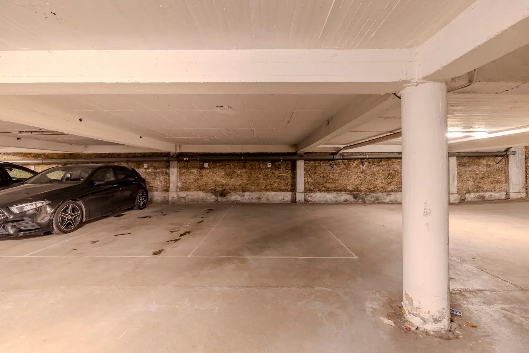 Mooi app. op leuke locatie, momenteel verhuurd! foto 17