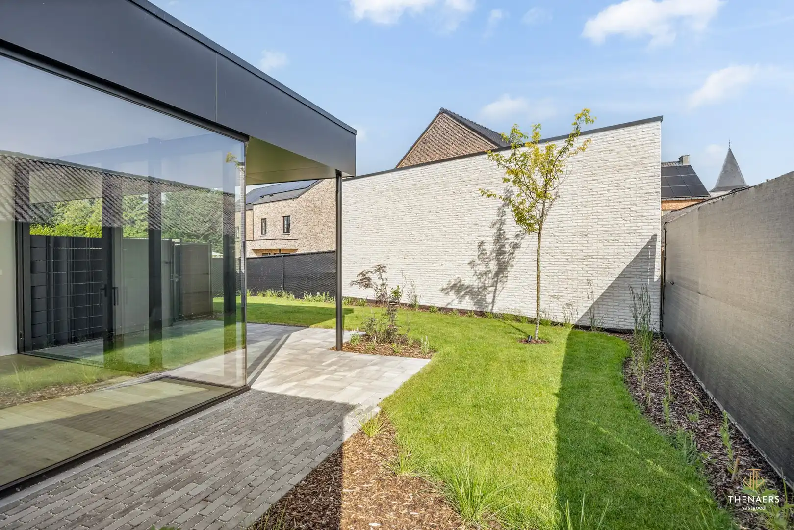 Strakke en luxueus gerenoveerde open bebouwing met hoogwaardige afwerking en EPC A in Sint-Truiden (Wilderen).  Aankoop aan 6% btw mogelijk onder voorwaarden. foto 31