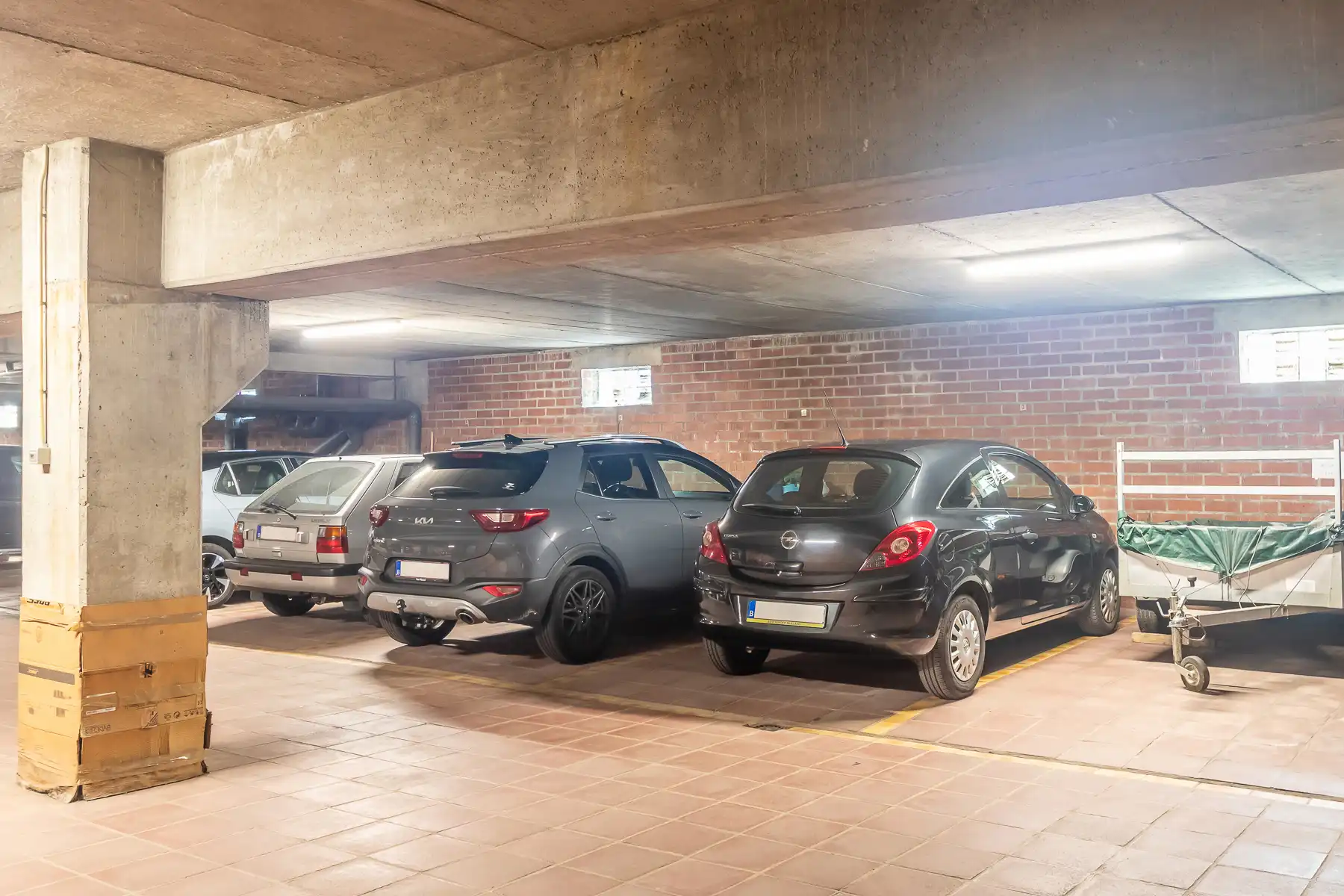 Lichtrijk appartement met autostaanplaats en prachtig zicht foto 28