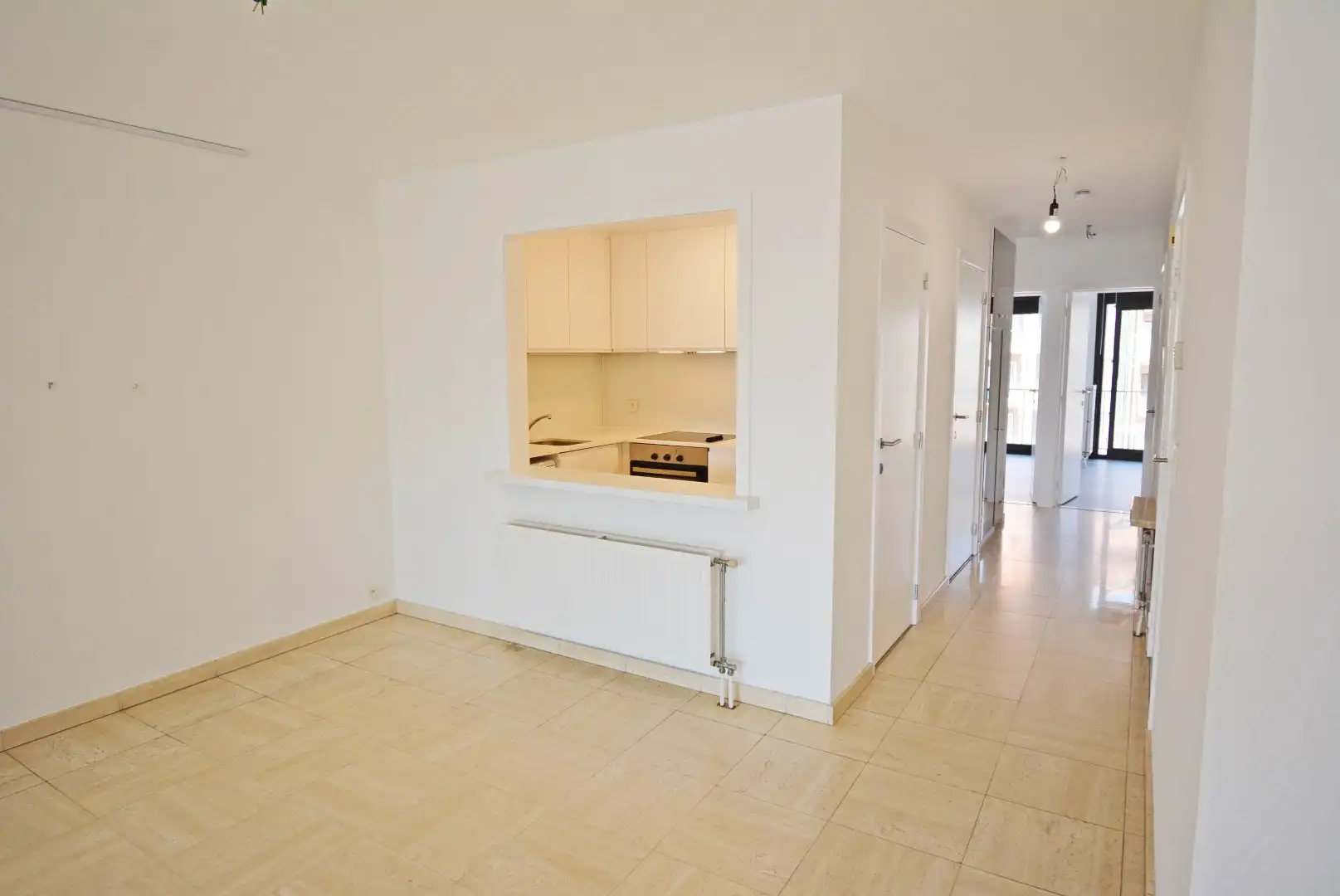 Aangenaam en  ruim  2-slaapkamerappartement op 200m van zee met open zicht foto 4