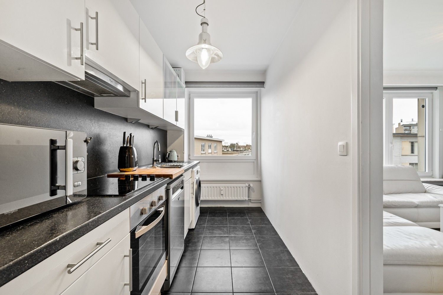 Gezellig instapklaar appartement met 2 slaapkamers en terras in Deurne! foto 6