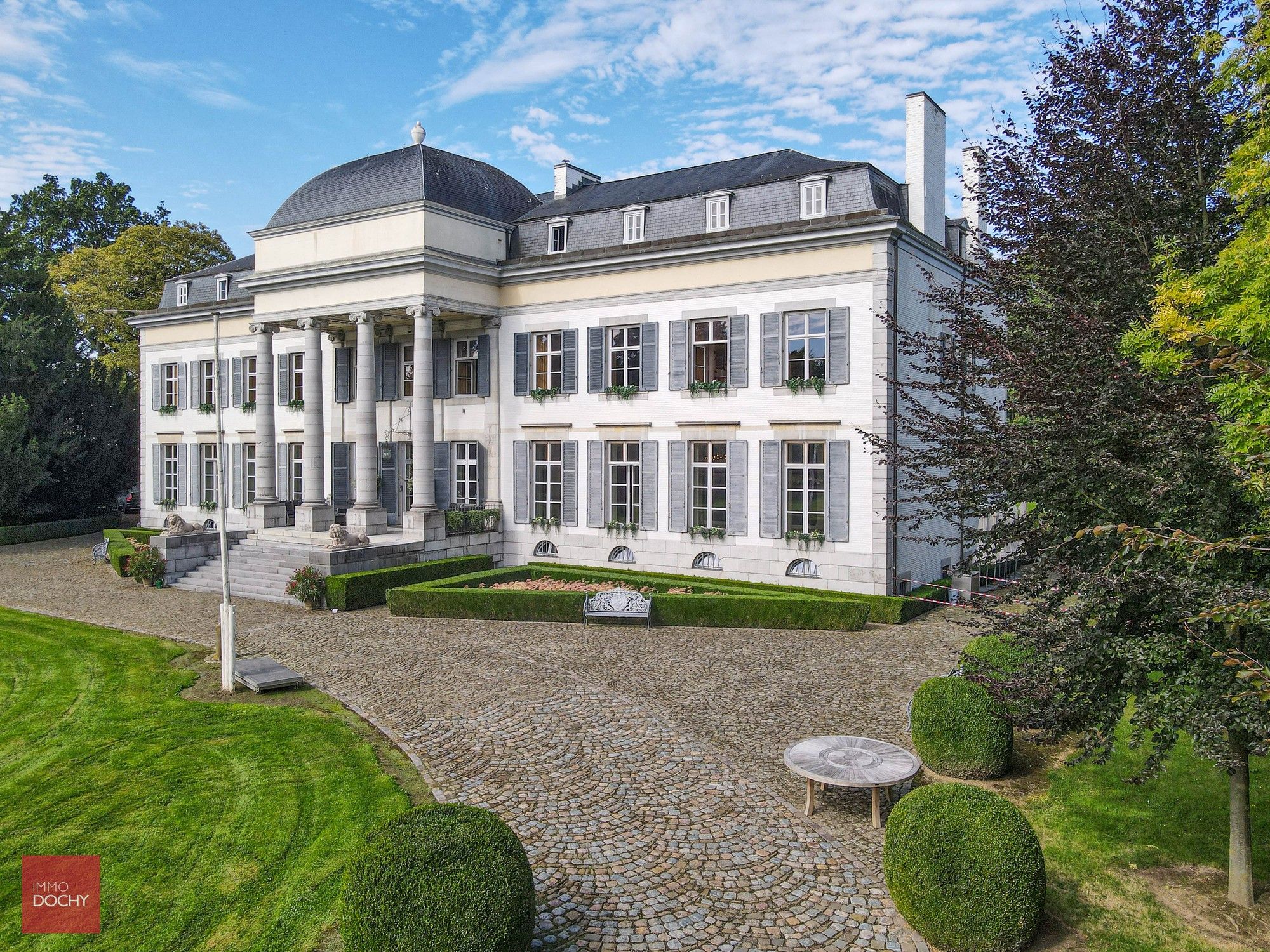 Prachtig gerestaureerd naar hedendaagse normen: Het Kasteel van Gors-Opleeuw foto 2