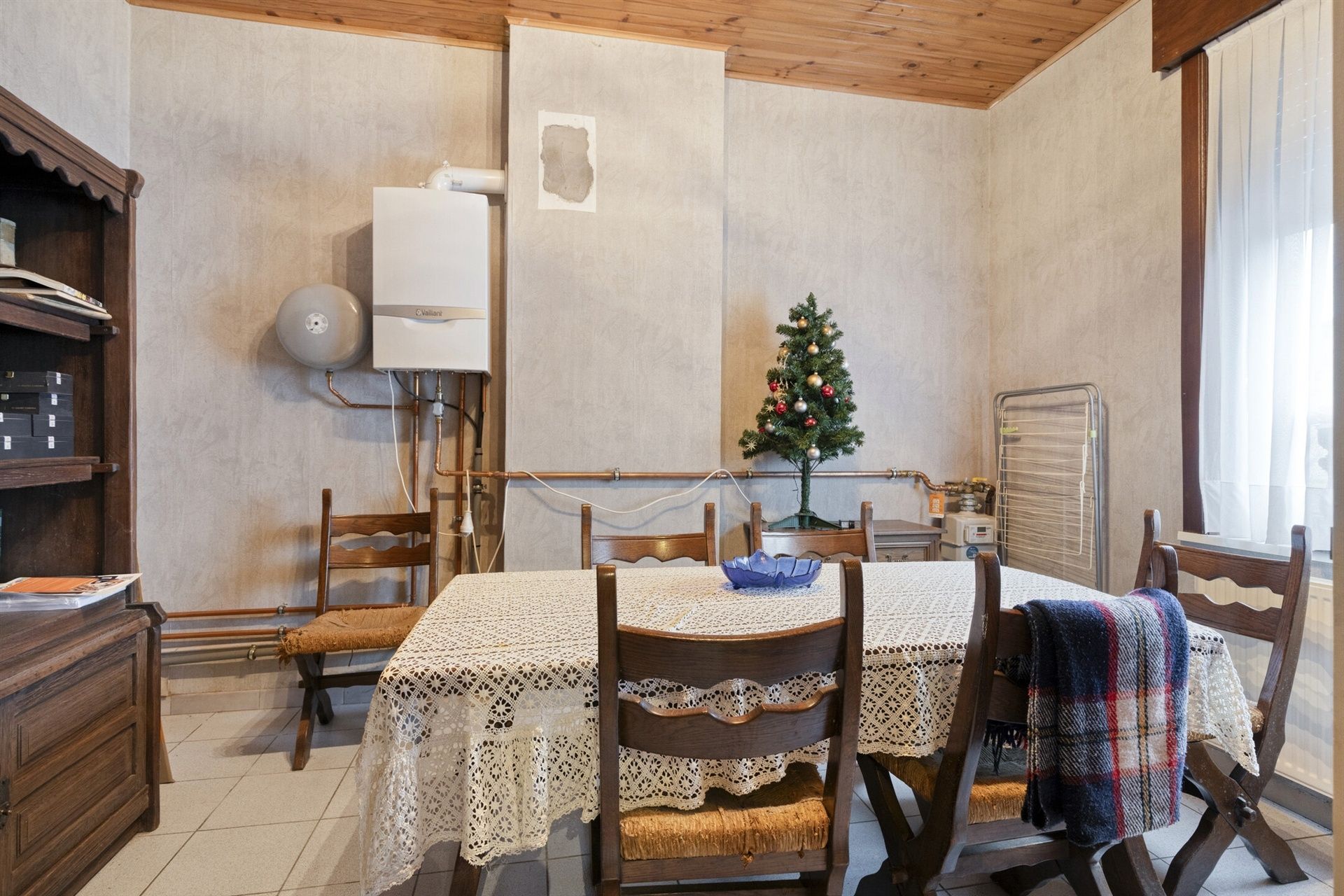 ONDER COMPROMIS! Landelijk zicht achter deze te renoveren woning  foto 10