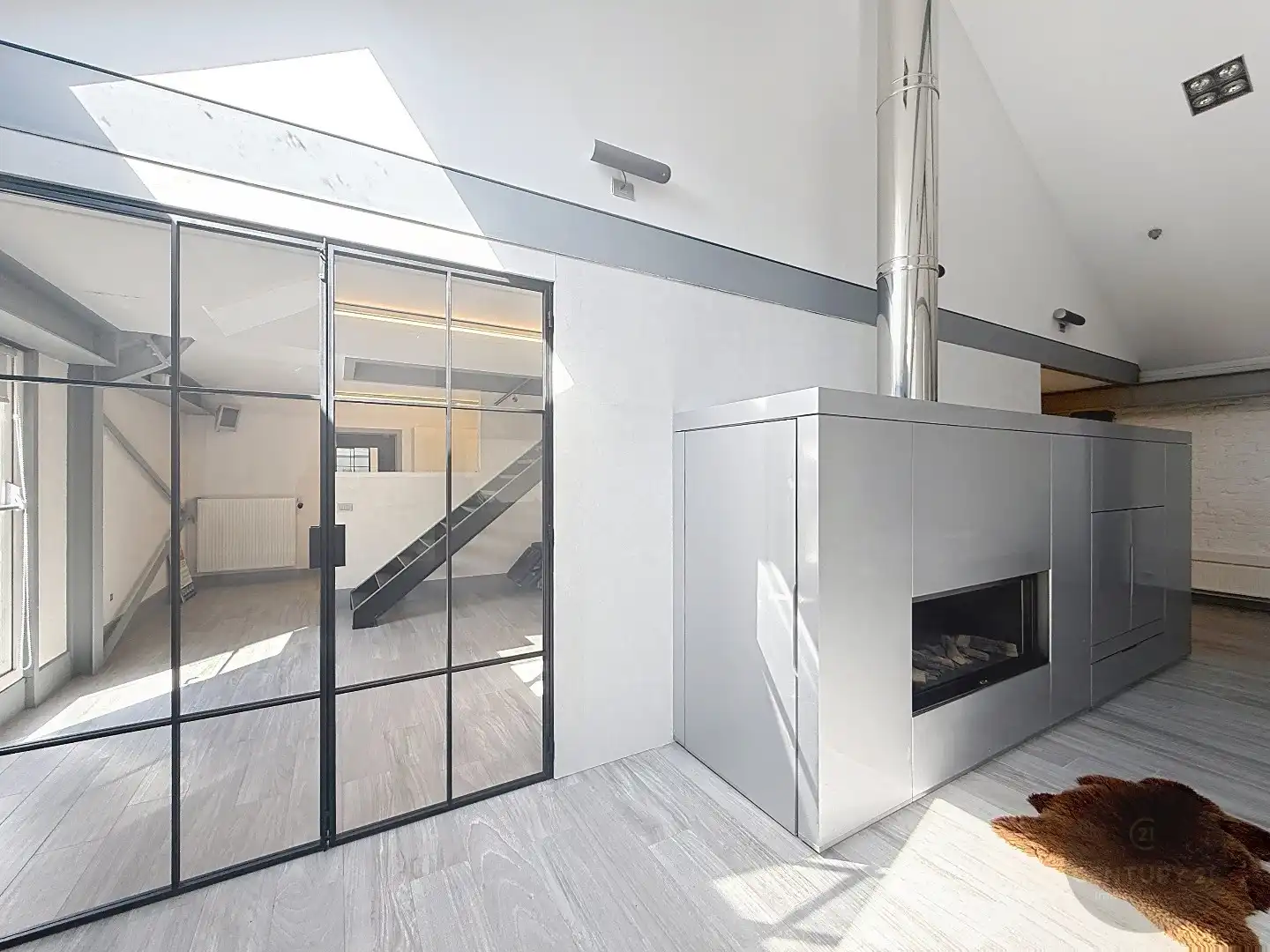 POLYVALENTE LOFT RUIMTE  foto 6