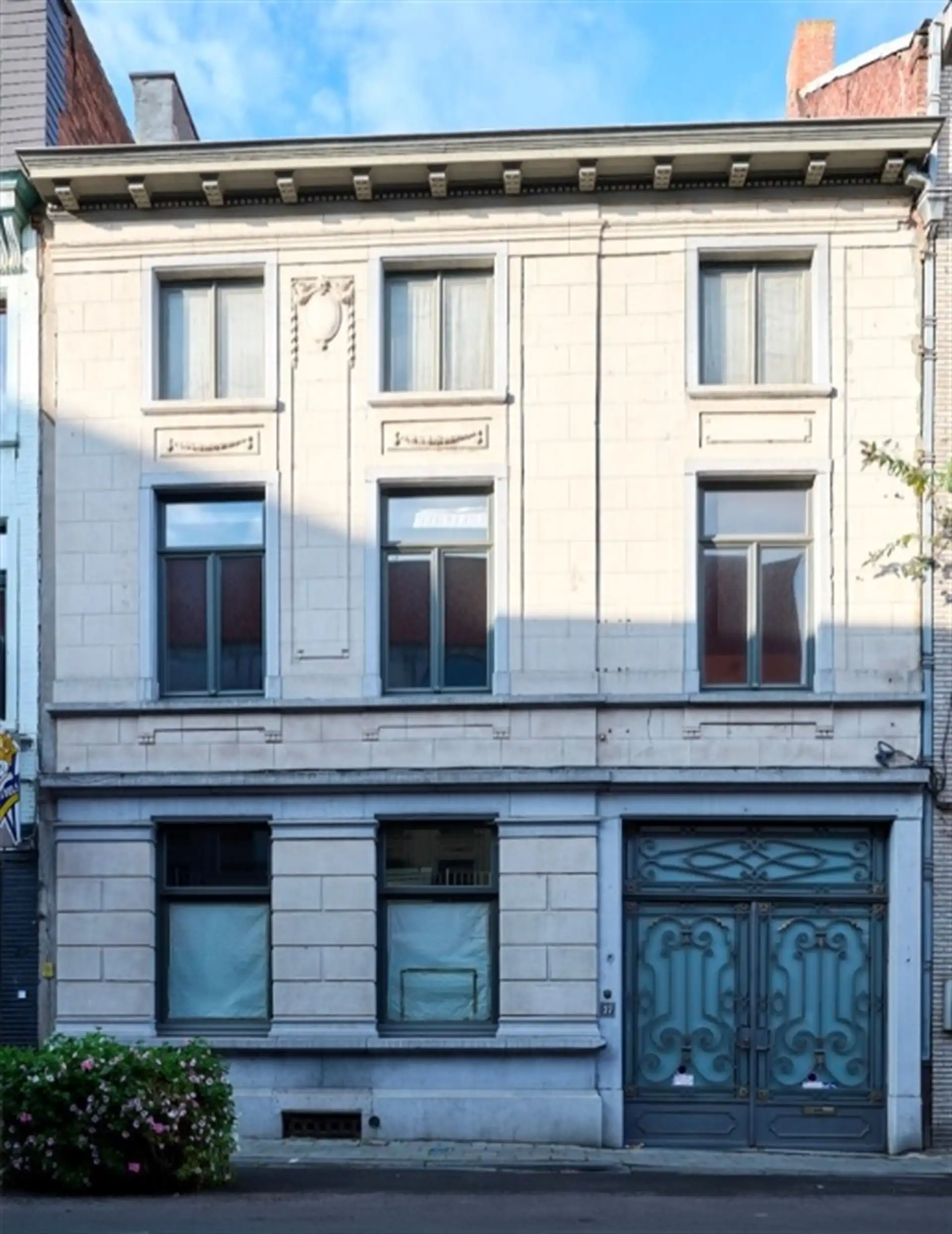 Hoofdfoto van de publicatie: Herenhuis