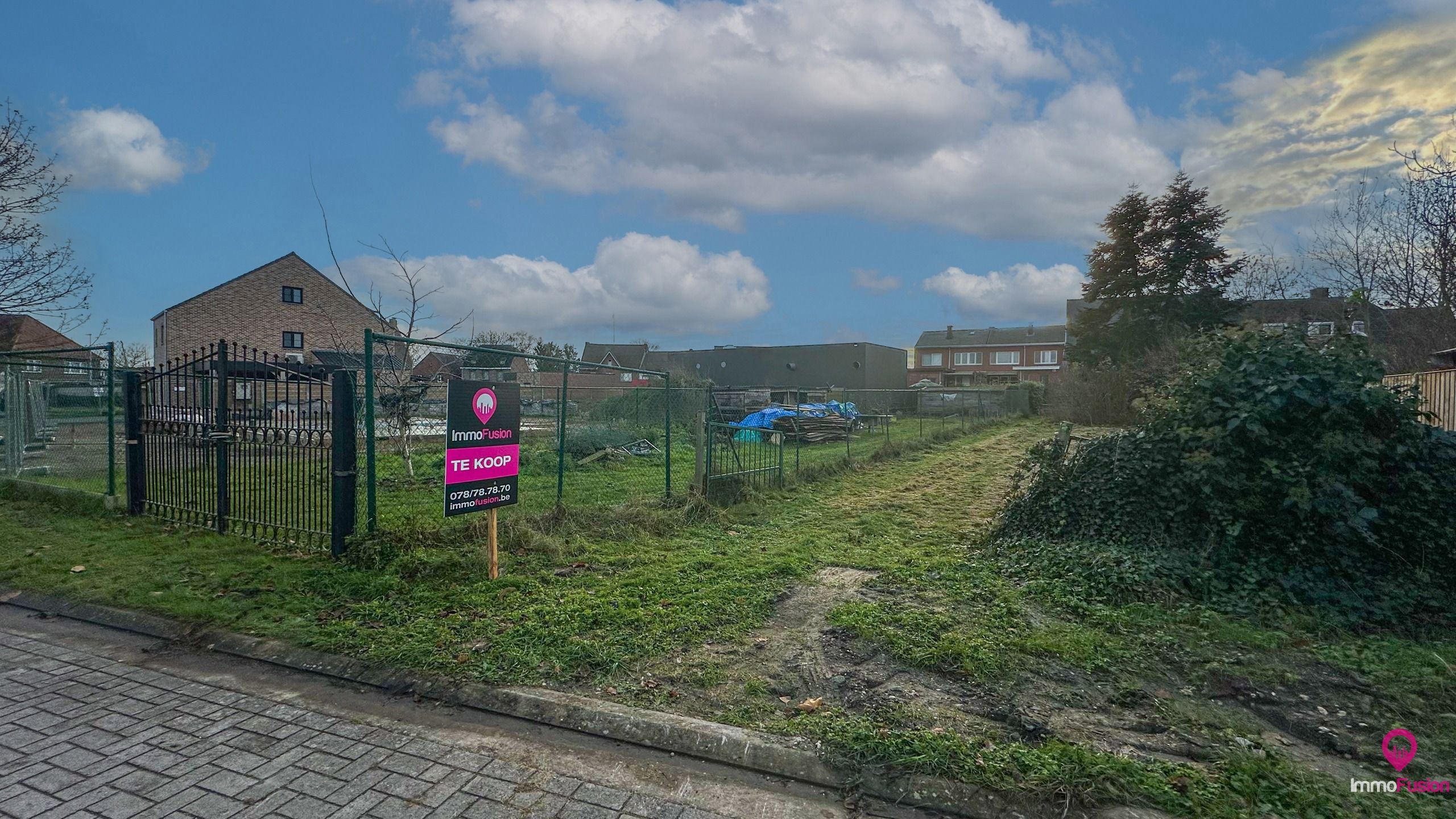 Centraal gelegen bouwgrond voor HOB te Opitter-Bree! foto 10