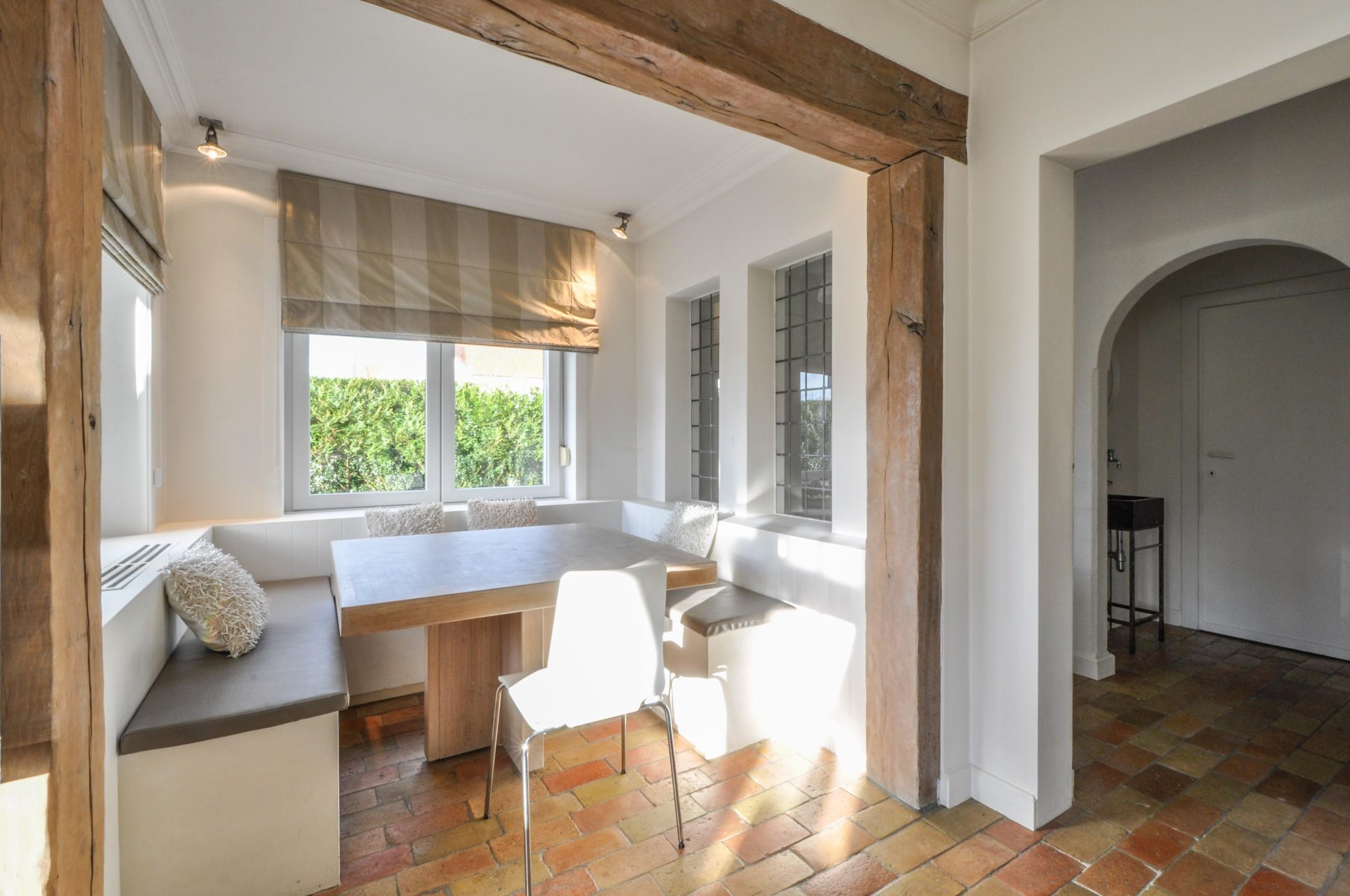 Charmante koppelvilla, gelegen op de Zoutelaan... foto 6