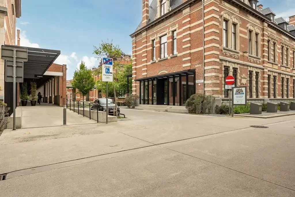 Architecturale polyvalente ruimte in het Groen Kwartier foto 22