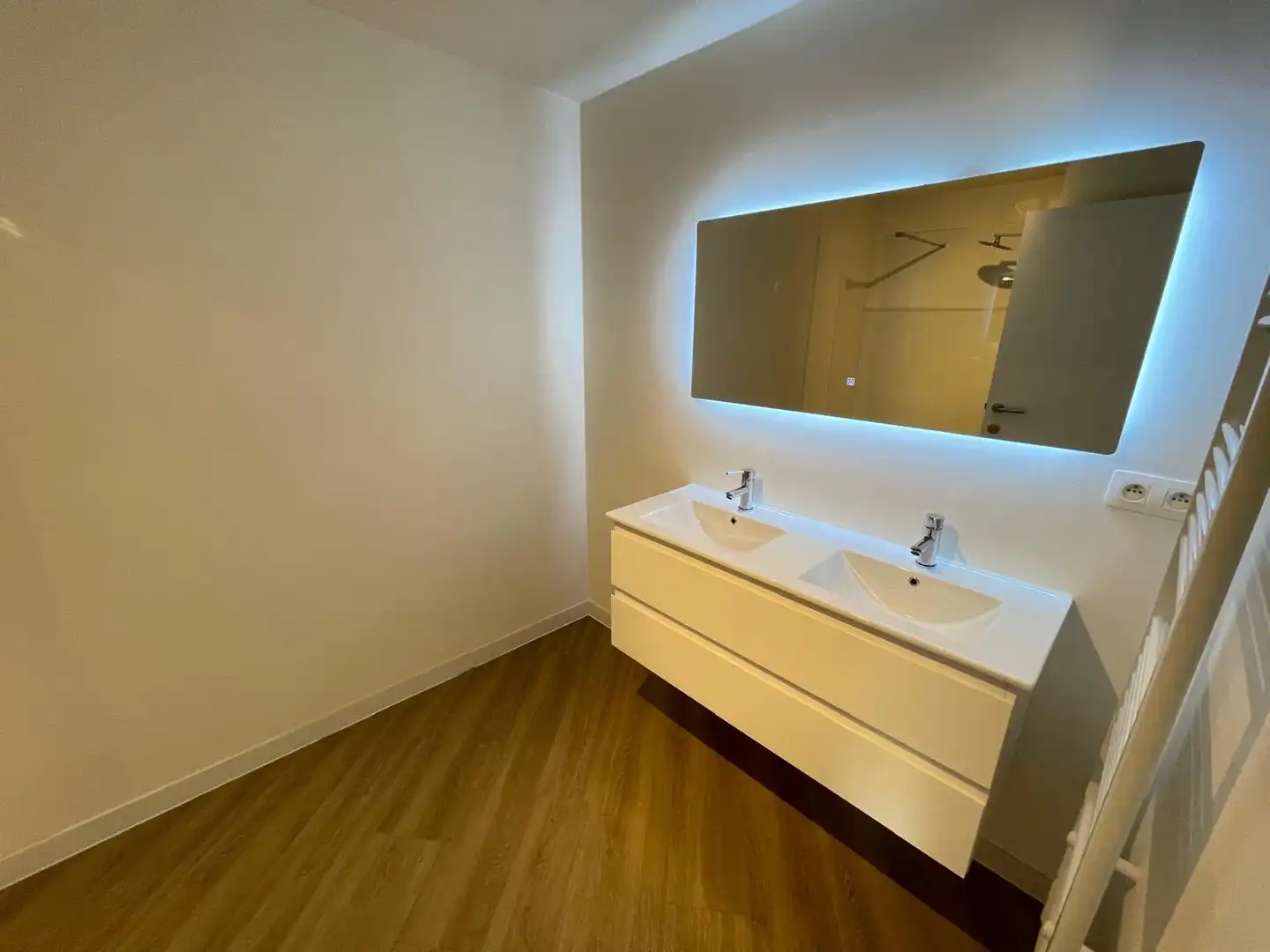 APPARTEMENT MET TERRAS foto 12