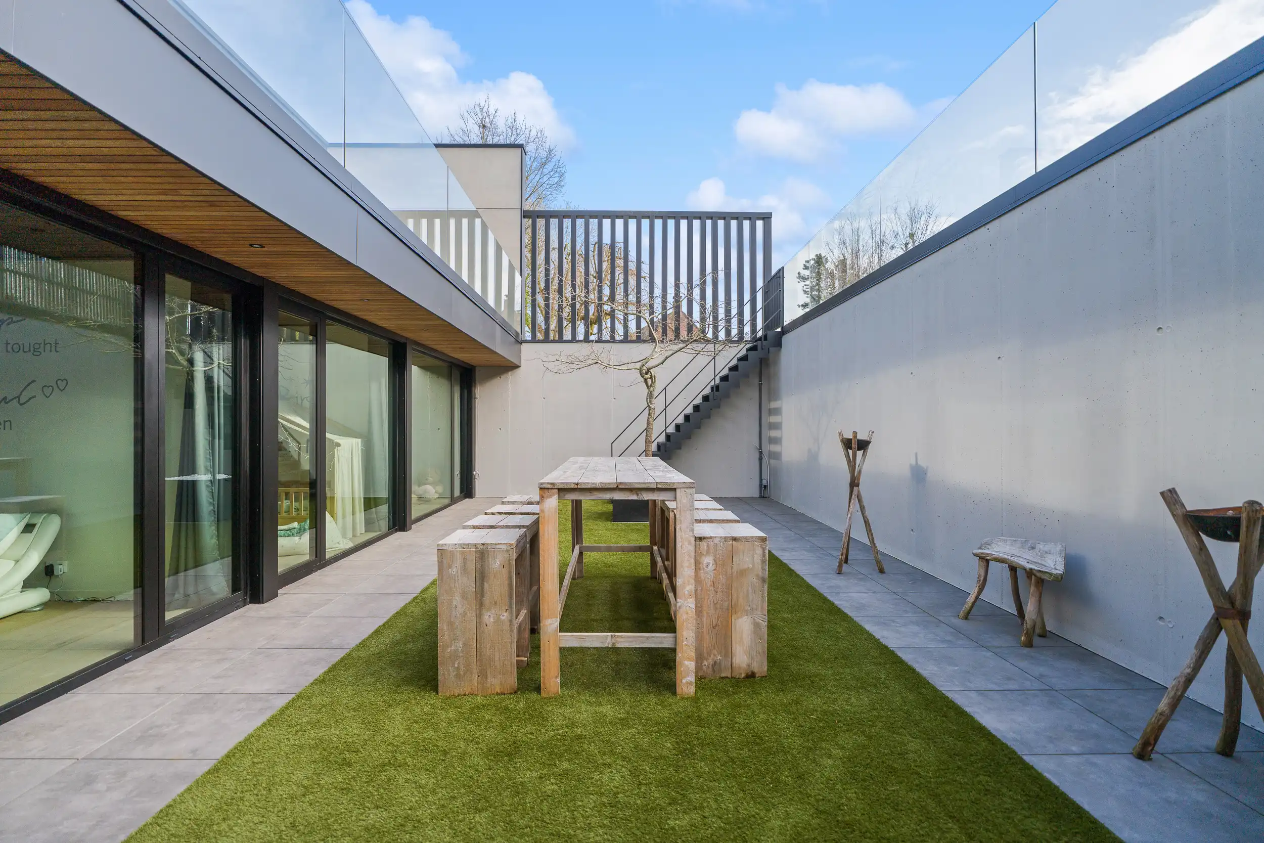 Designvilla in residentiële, doodlopende, woonwijk foto 24