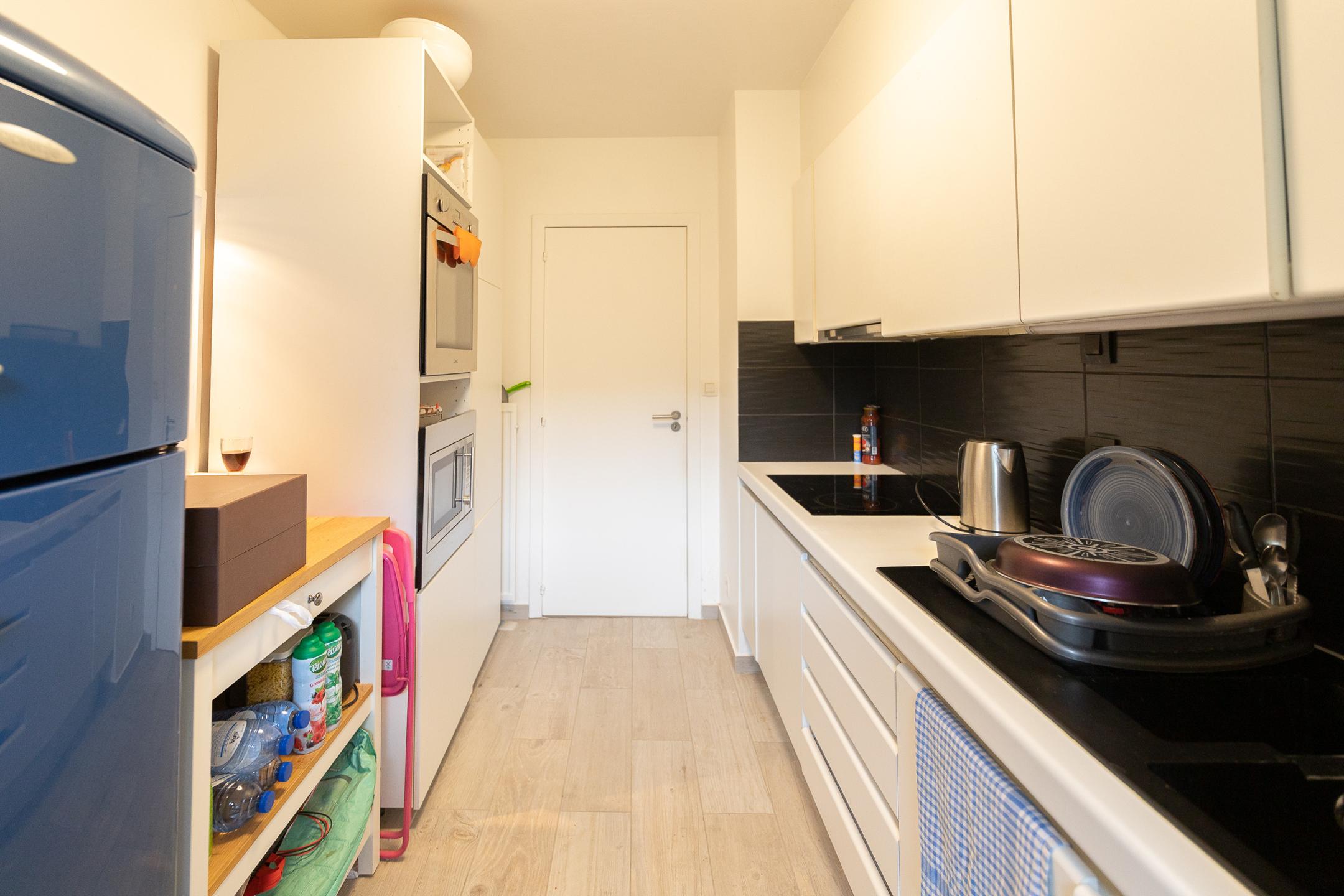 Mooi gelijkvloers appartement met veel lichtinval foto 4