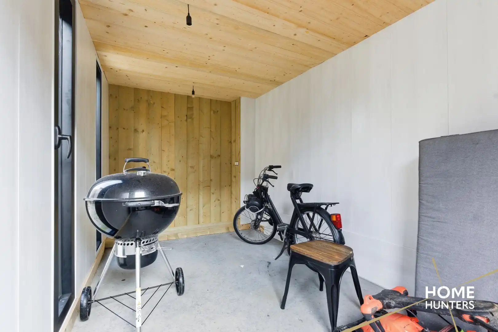 Unieke woning op ruim perceel met 6 slaapkamers in hartje Zarren! foto 27