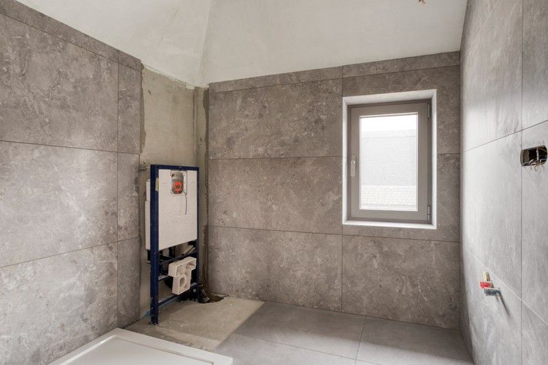 Moderne nieuwbouwwoning TE KOOP in een rustige buurt in WAREGEM! foto 8