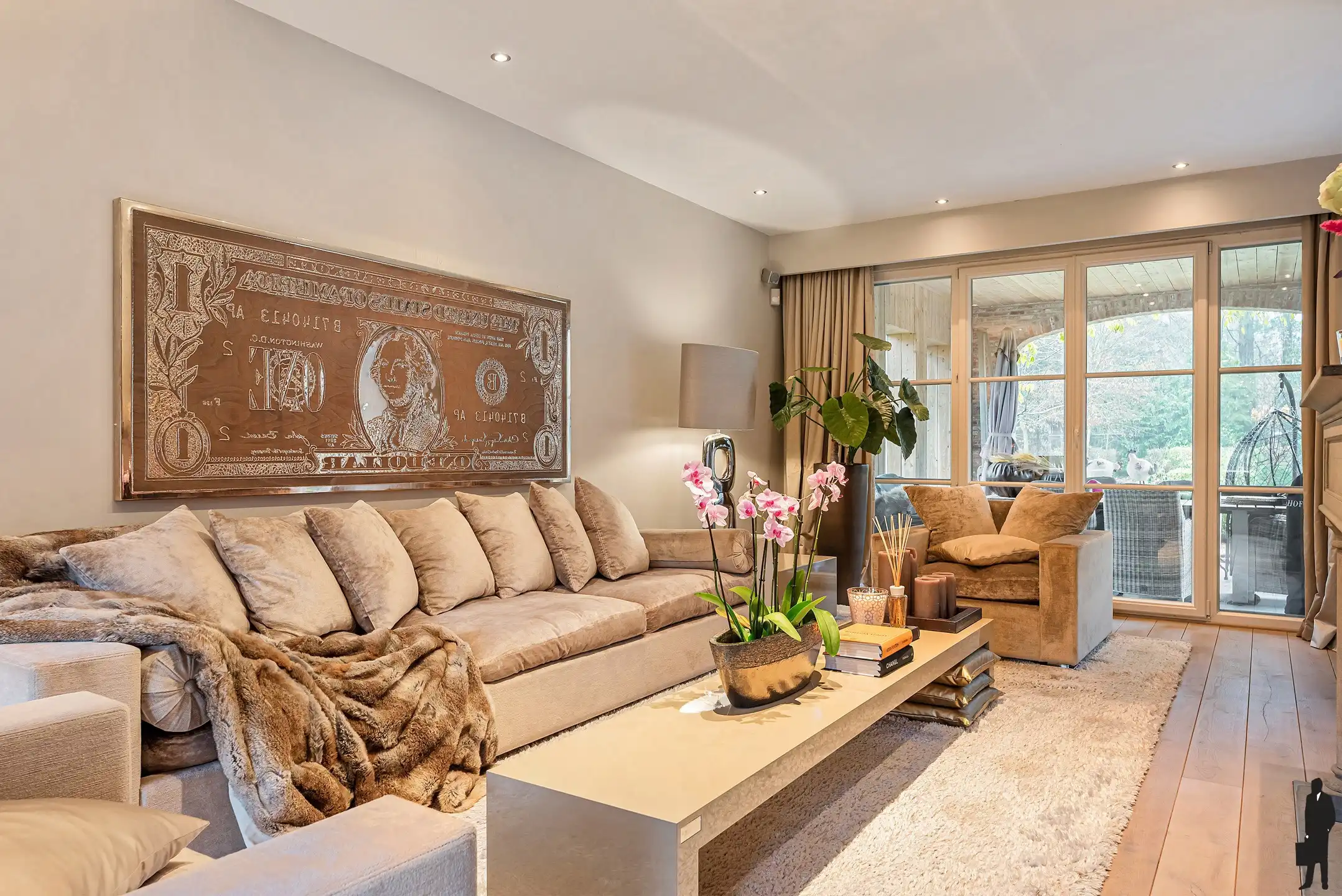 Villa van 600 m² met o.a. 4 slpk. en 3 badk.  foto 12