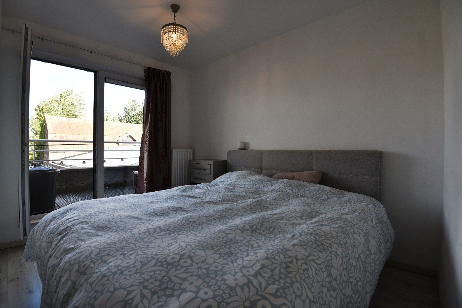 Appartement met 2 slaapkamers en garage foto 4