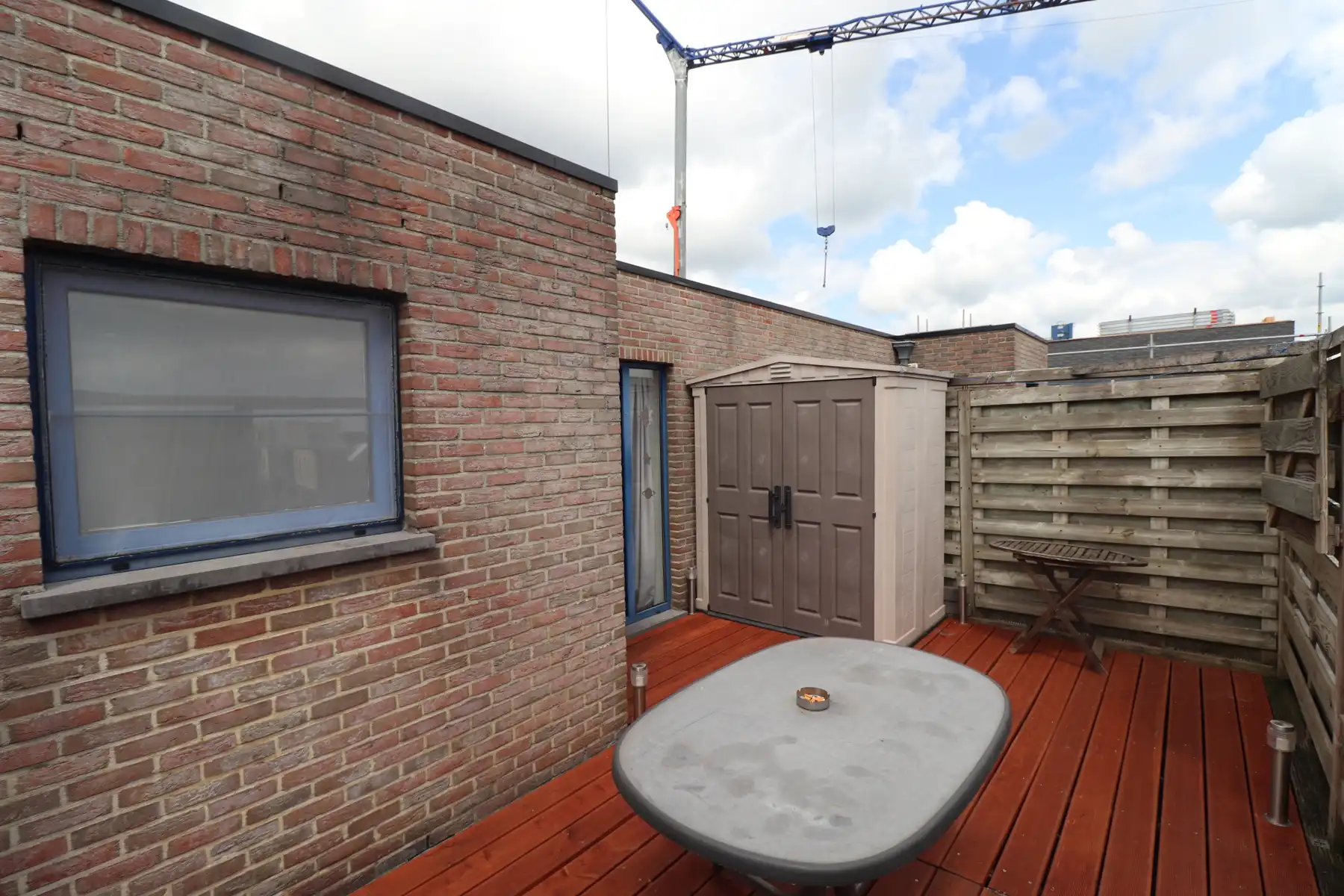 Appartement op de 2de verdieping links met terras en garage. foto 11