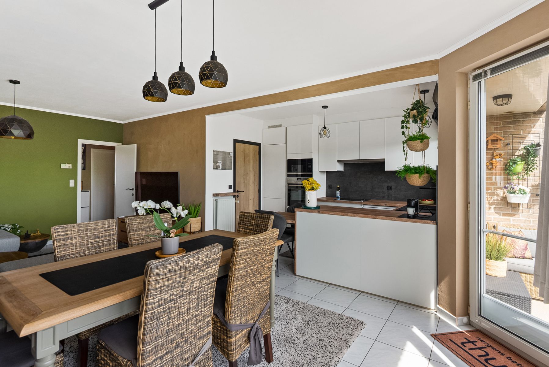 Perfect, energiezuinig appartement met garage foto 6