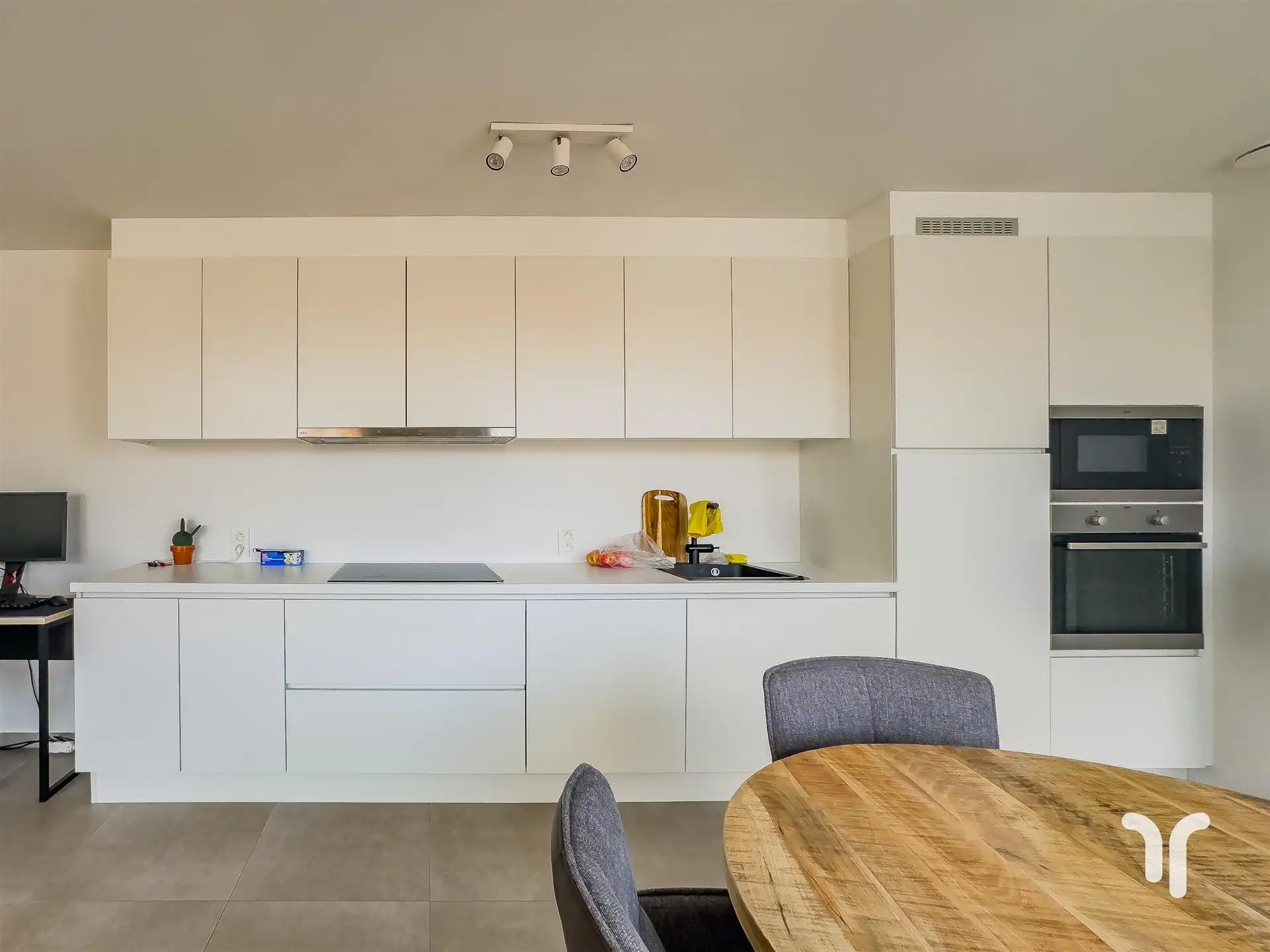 Centraal gelegen nieuwbouw appartement. foto 5