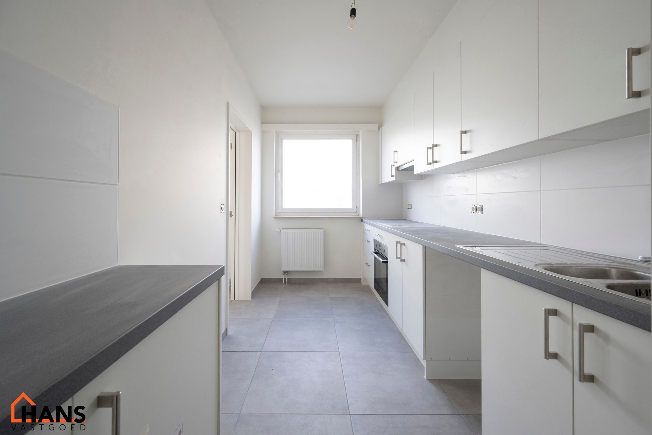 Gerenoveerd appartement met garagebox. foto 5