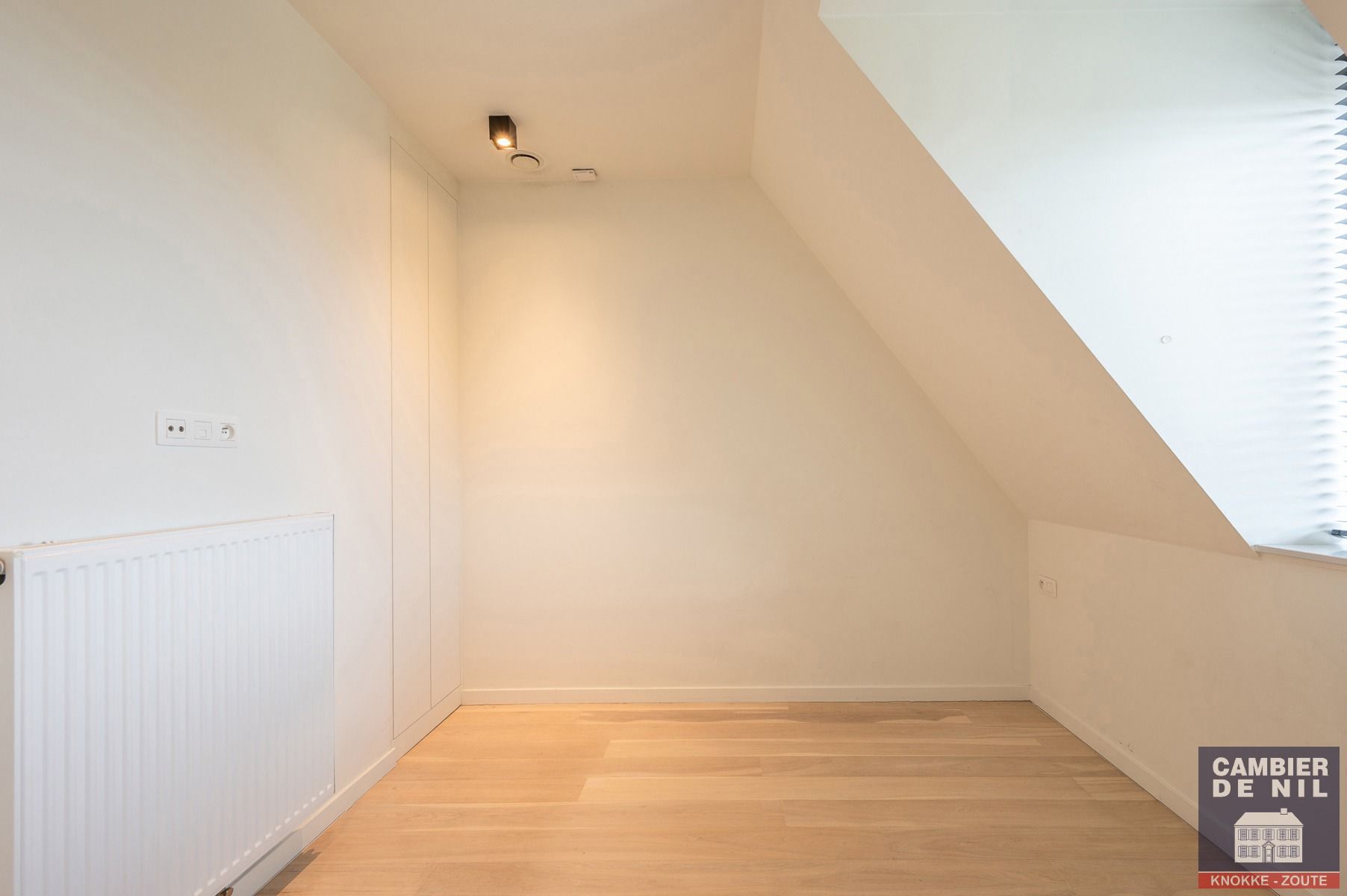 Recent, ongemeubeld 2 SK-appartement in Duinenwater  foto 9