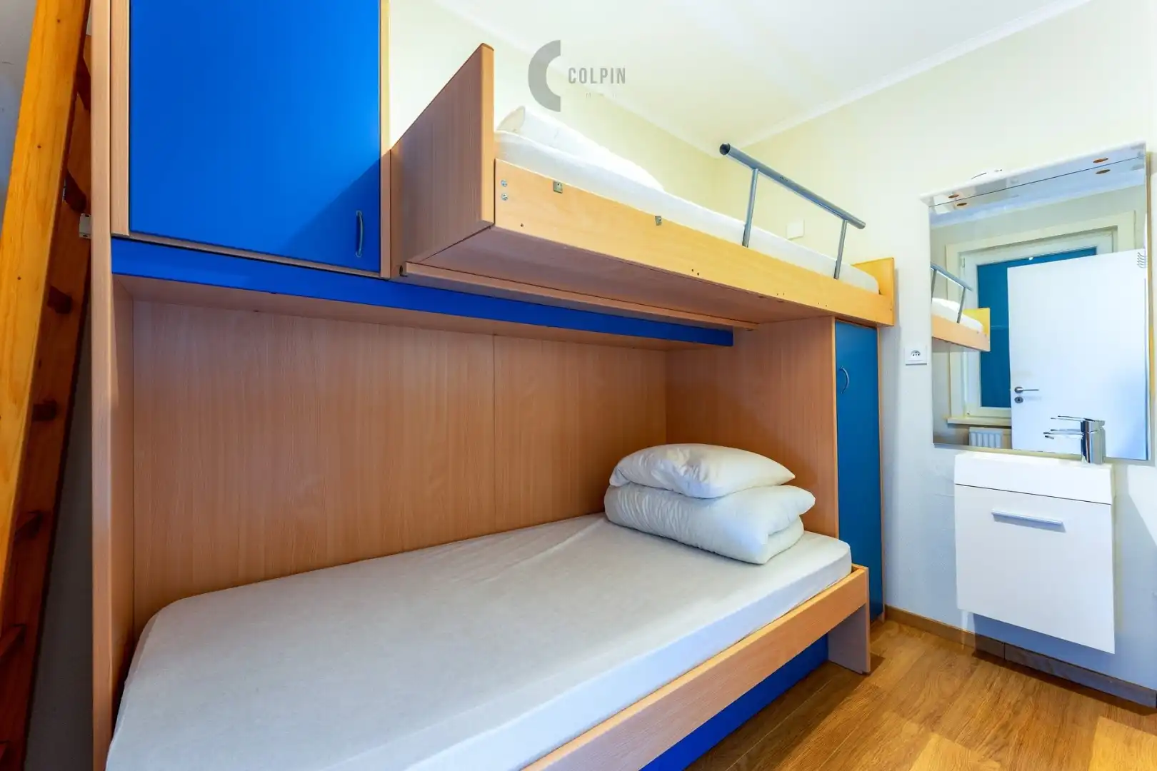 Te koop. Appartement met zeezicht foto 9