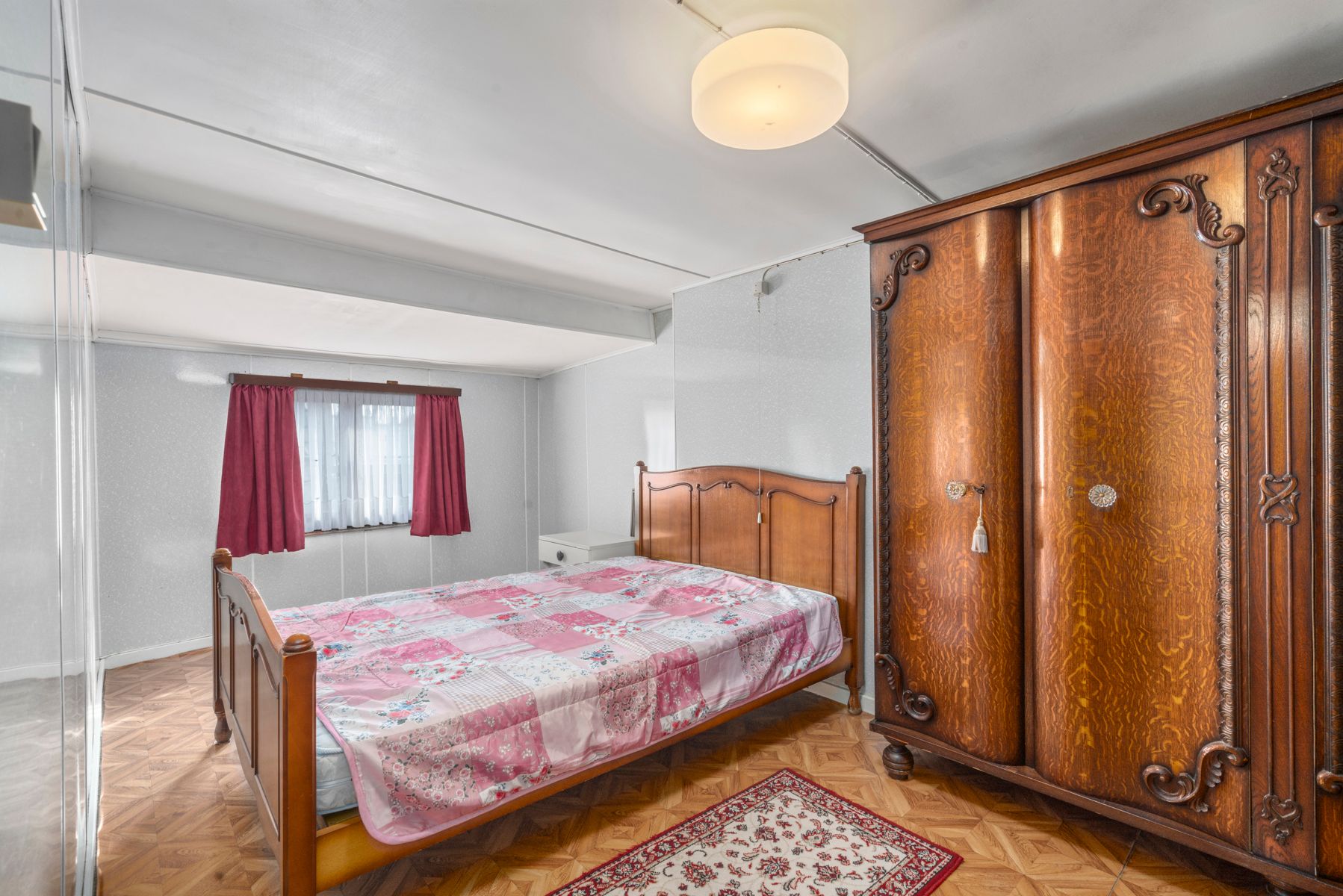 TE KOOP - te renoveren woning op rustige locatie  foto 9