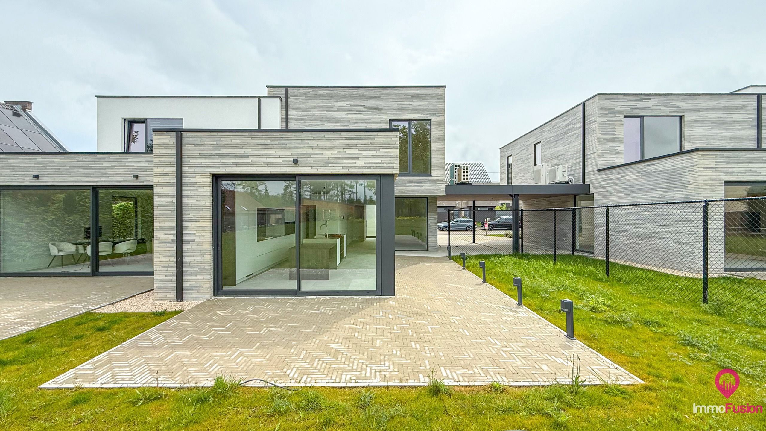 Hoogwaardig afgewerkte woning met industriële look! foto 41