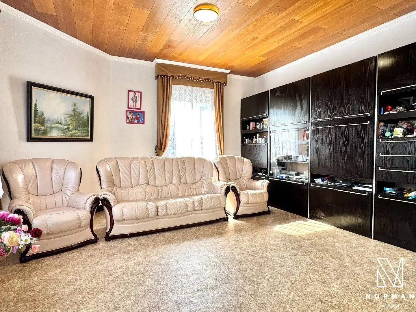 Instapklare woning te koop in Bavikhove met 3 slaapkamers, 2 badkamers en werkatlier op rustige, landelijke ligging! foto 4