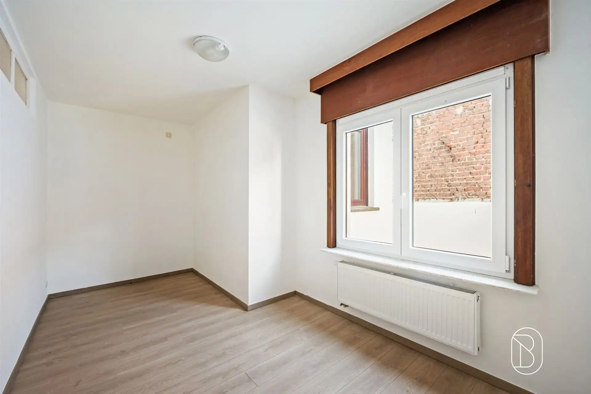Karaktervolle herenwoning met 5 slaapkamers te Harelbeke foto 16