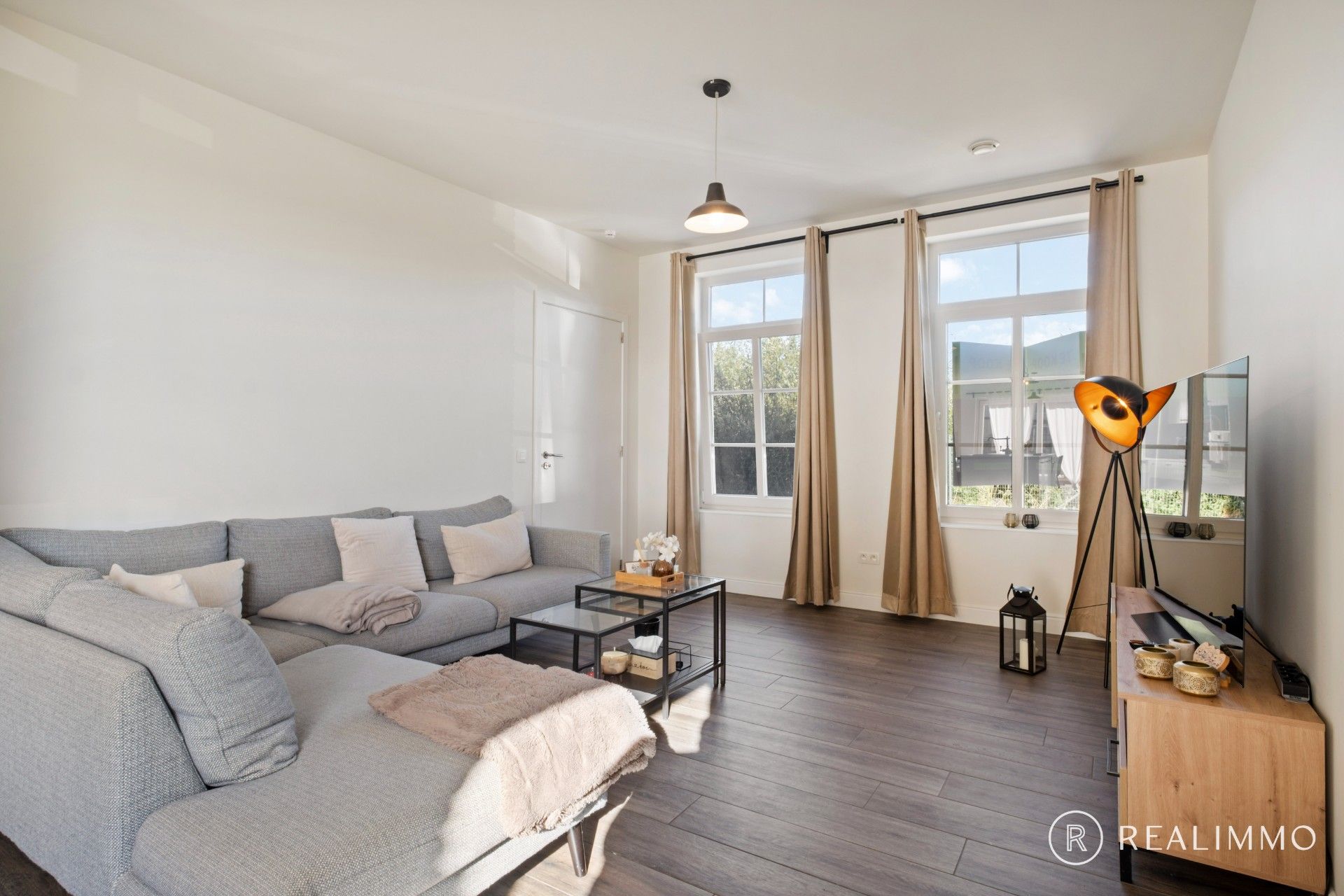 Verrassend ruime nieuwbouwwoning met 4 slaapkamers foto 7