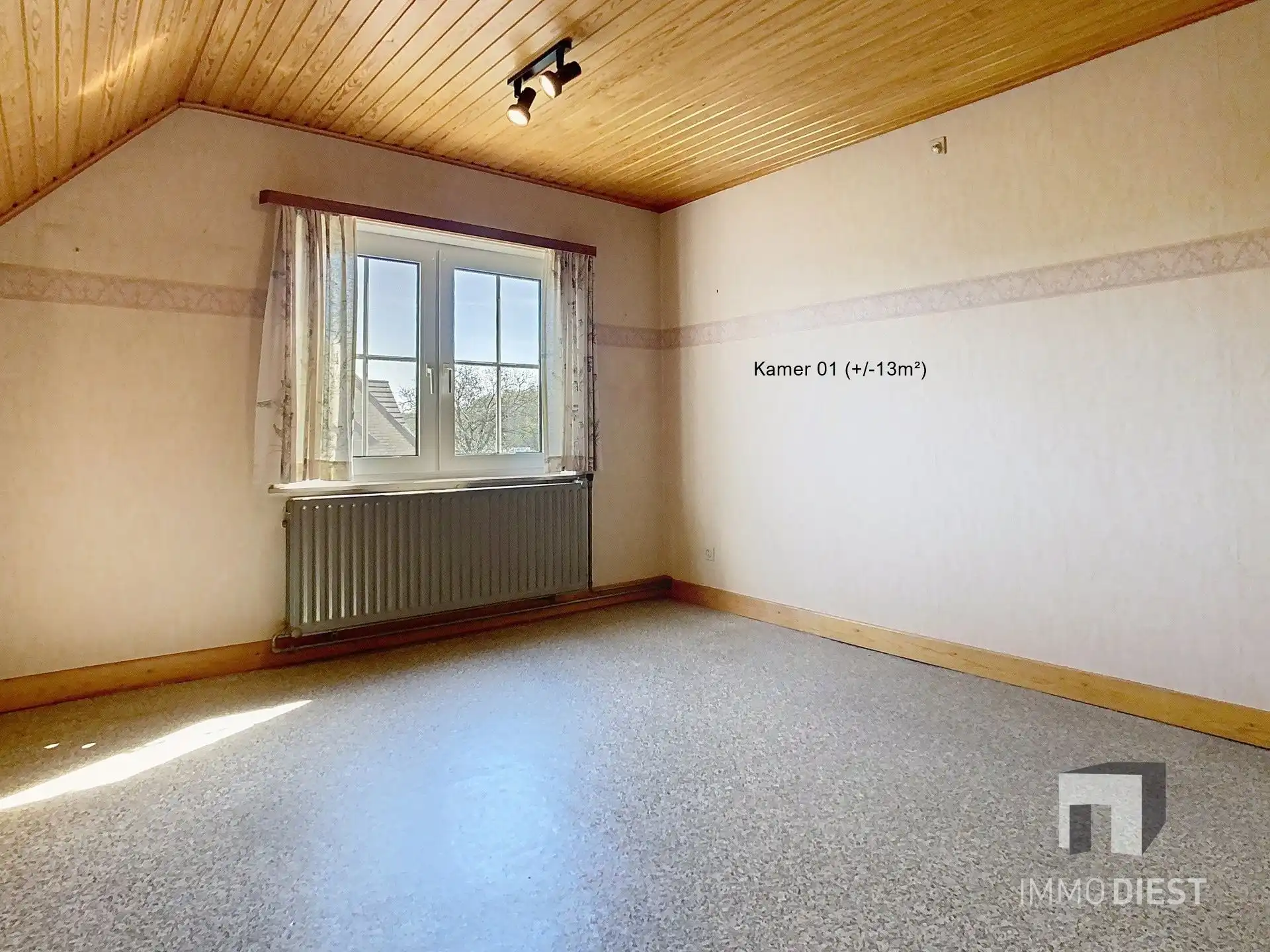 Karaktervolle woning op 13a foto 14