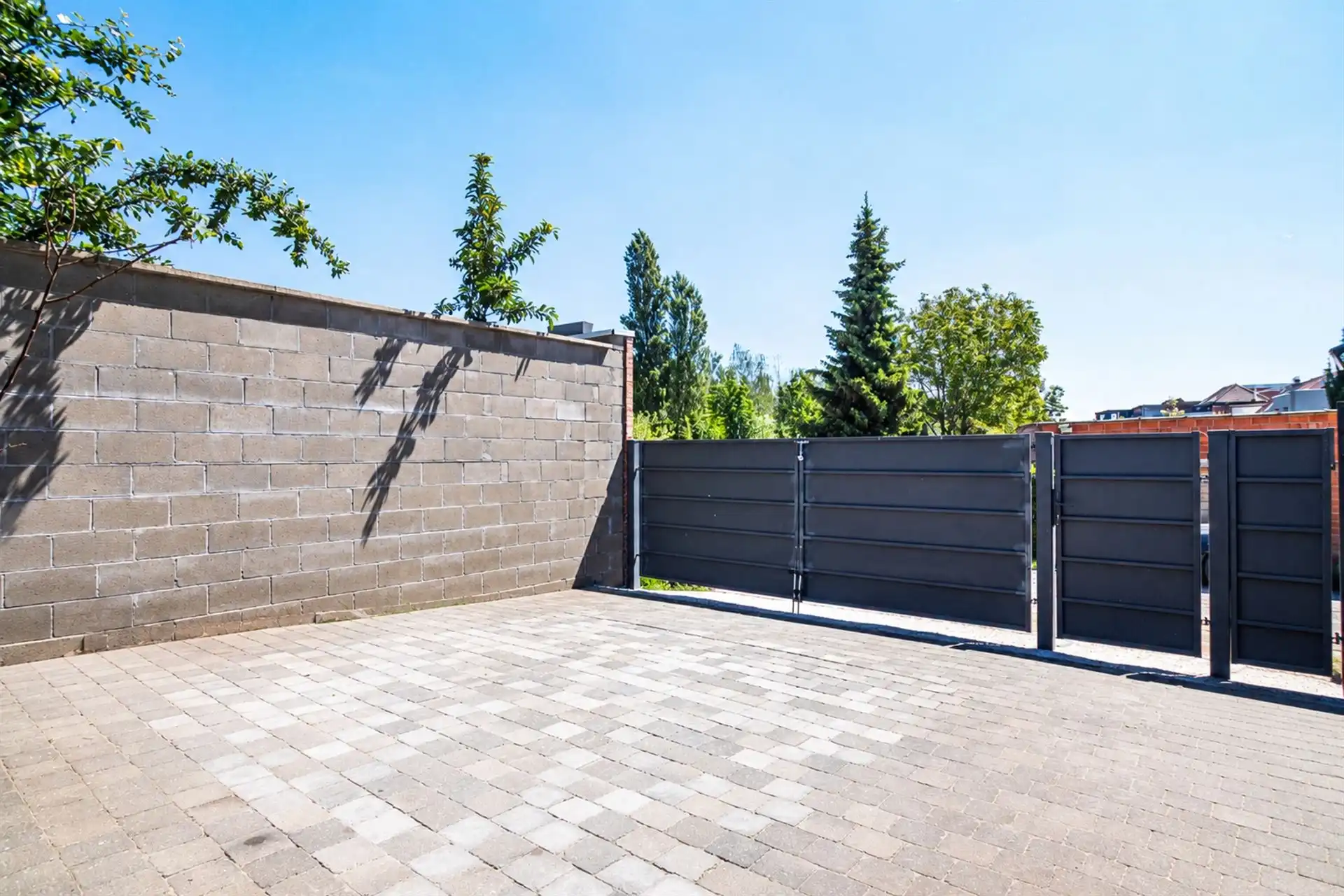 Instapklare woning met 4 slpk, kelder, ZO-tuin + uitweg foto 4