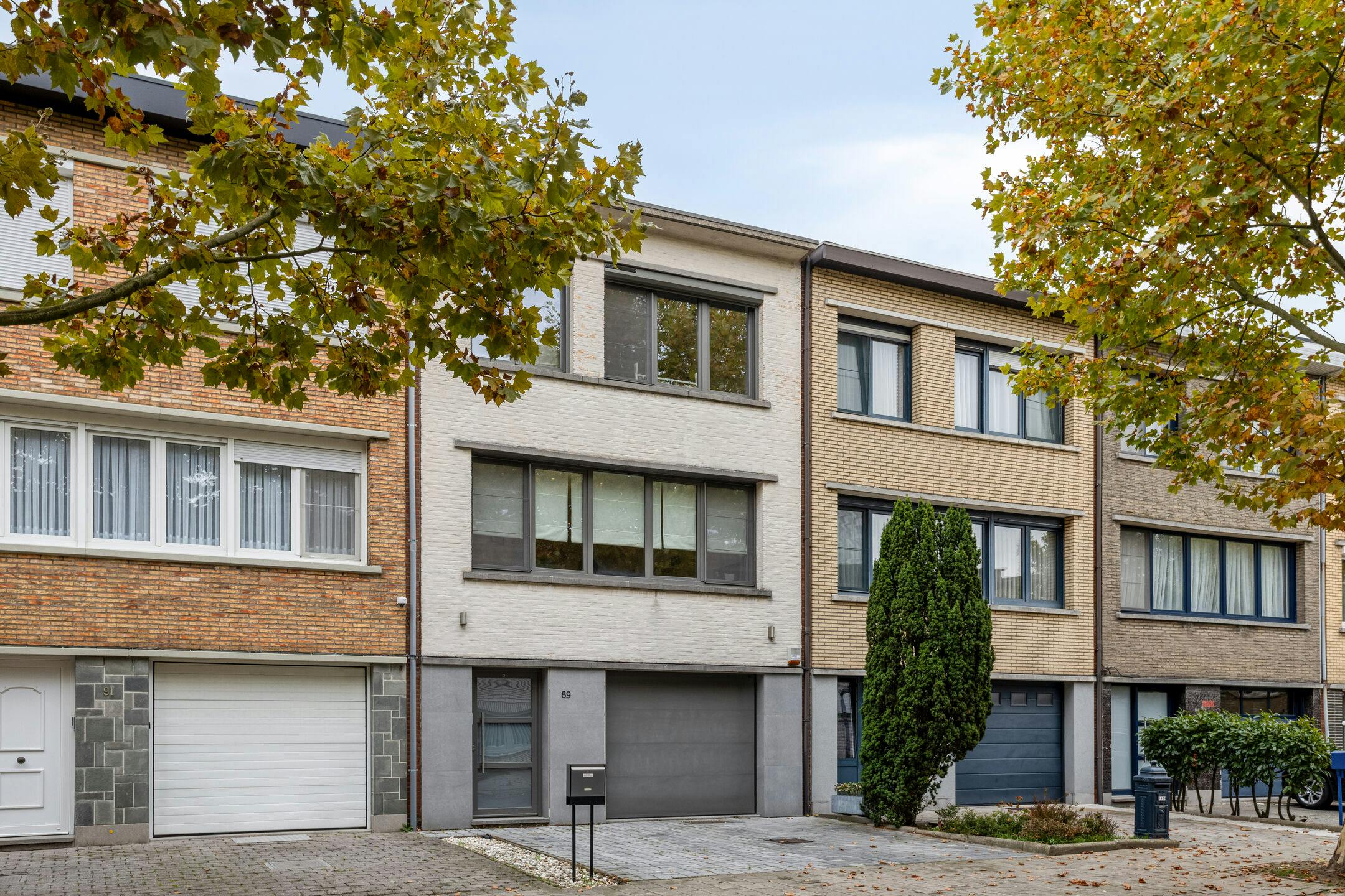 Instapklaar huis te koop in de "Vogeltjeswijk" te Merksem foto 34