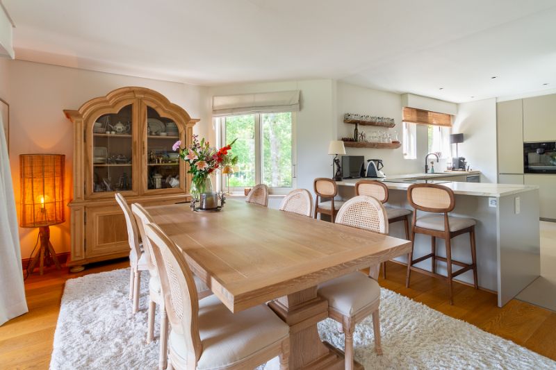 Riant, lumineus instapklaar 3 slaapkamer appartement in een oase van groen + P en ruim zonne-terras! foto 9