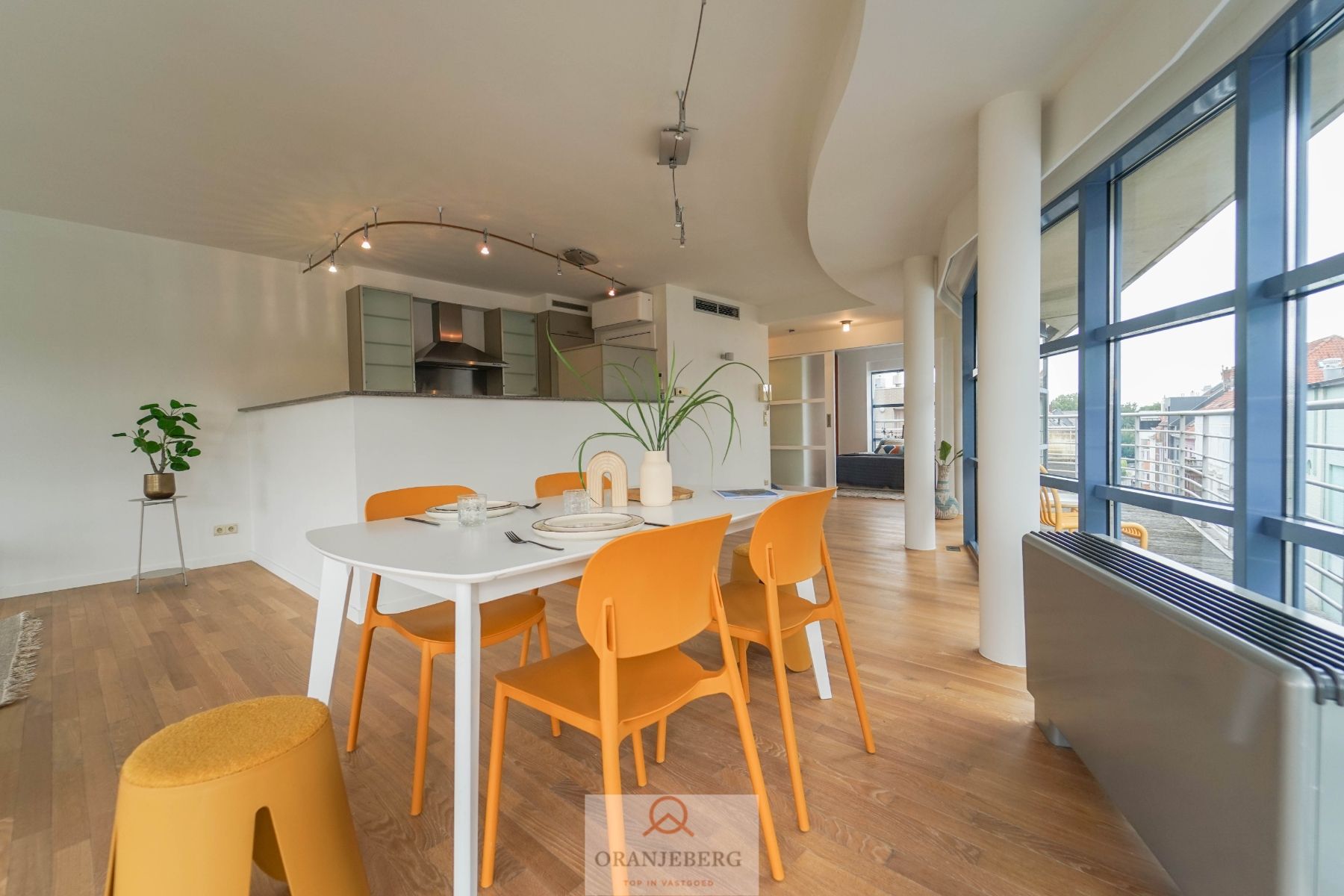 Lichtrijk en ruim appartement (102 m²) met zicht op het Zuidpark, Sint-Pietersabdij, Boekentoren foto 5