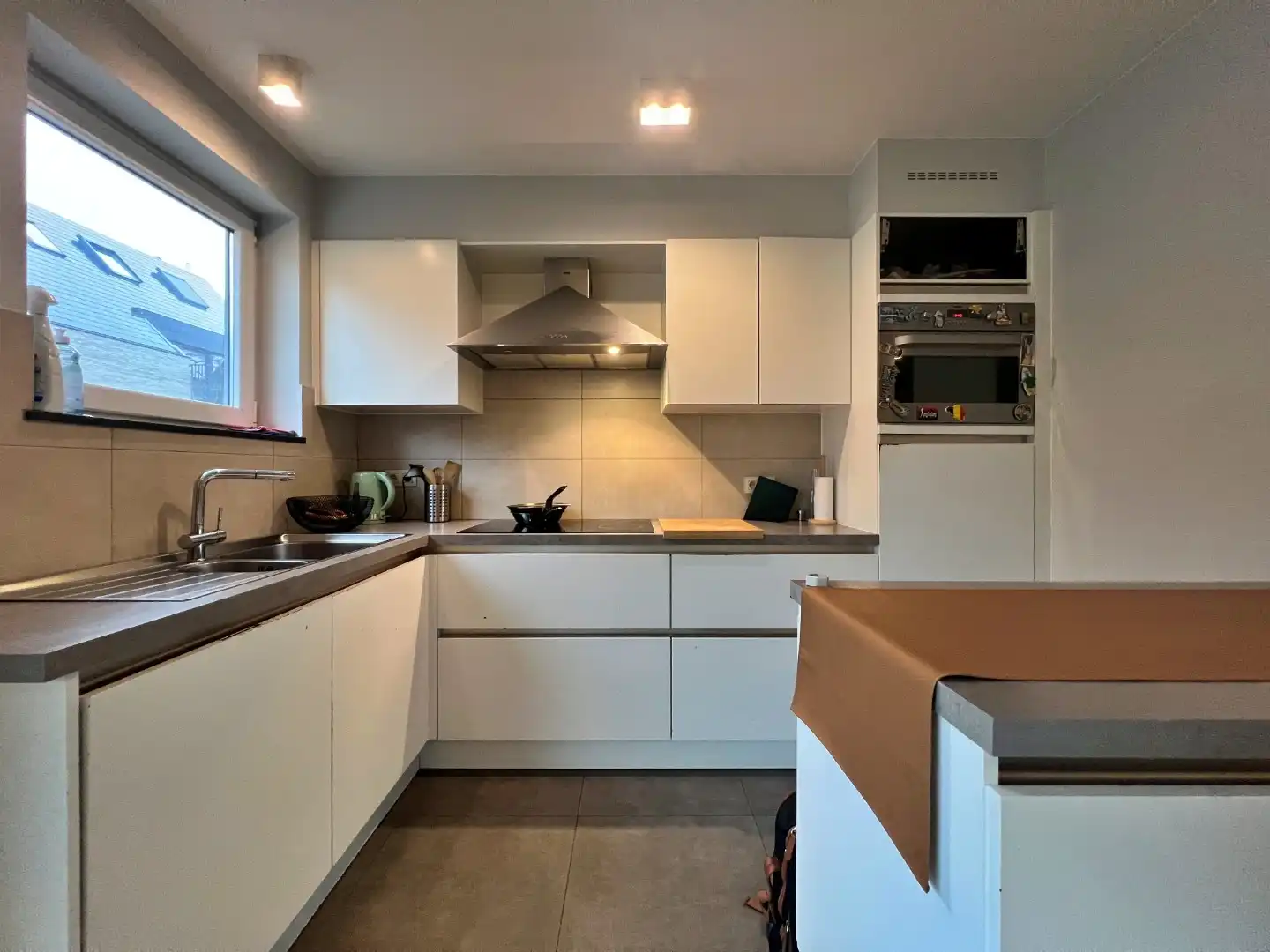 2-slaapkamerappartement met terras en garage in Lovendegem foto 7